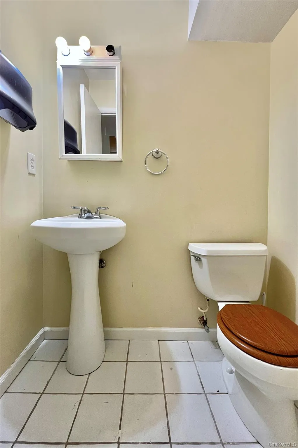 2921 Whispering Hills, Chester Town, NY, 3 Bedrooms Bedrooms, 6 Rooms Rooms,2 BathroomsBathrooms,Residential,For Rent,Whispering,0,1043986 2921 Whispering Hills, Chester Town, NY, 3 Bedrooms Bedrooms, 6 Rooms Rooms,2 BathroomsBathrooms,Residential,For Rent,Whispering,0,1043986