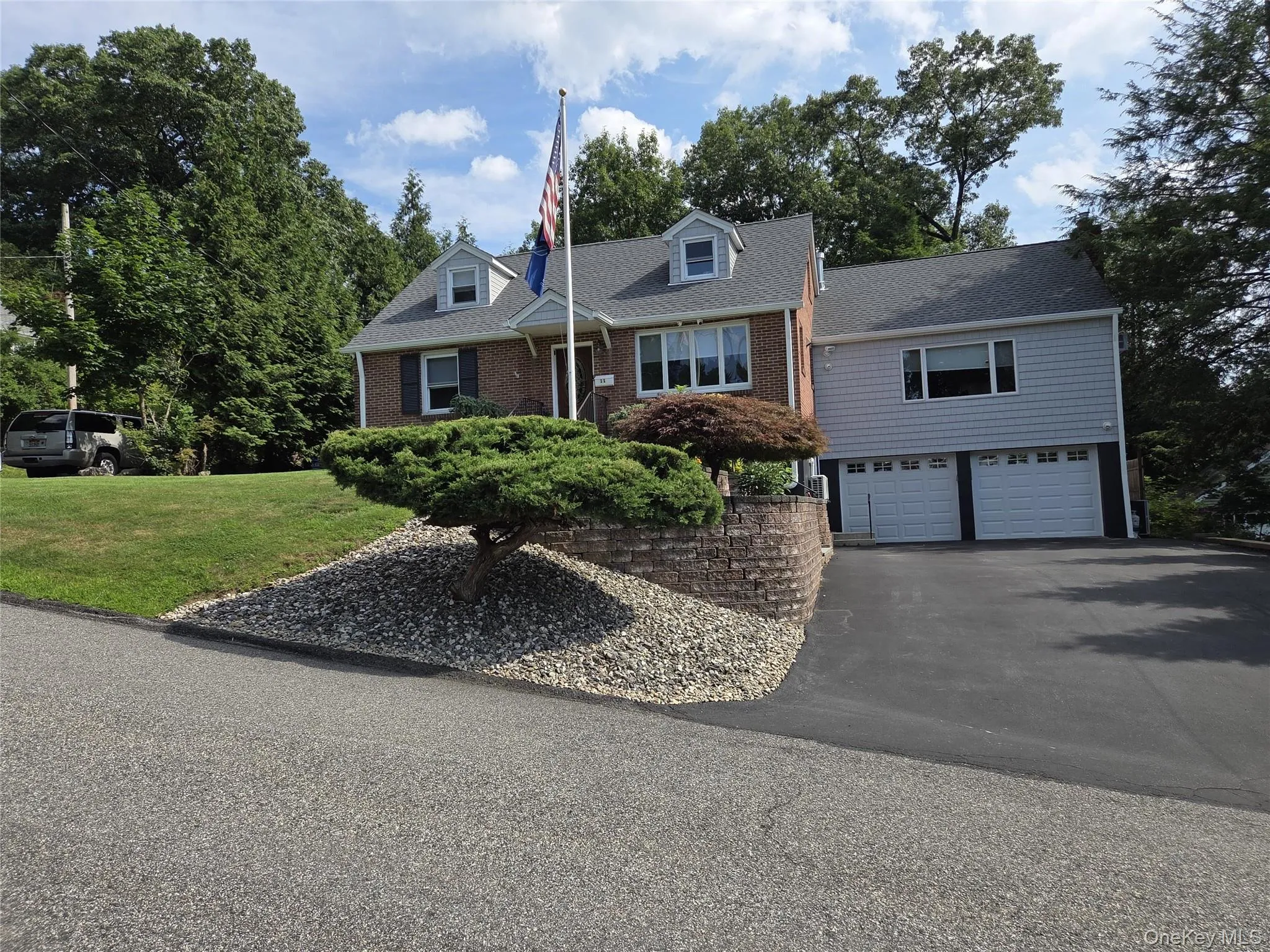 11 Fairview Place, Ramapo, NY, 5 Bedrooms Bedrooms, 10 Rooms Rooms,3 BathroomsBathrooms,Residential,For Rent,Fairview,0,1043987 11 Fairview Place, Ramapo, NY, 5 Bedrooms Bedrooms, 10 Rooms Rooms,3 BathroomsBathrooms,Residential,For Rent,Fairview,0,1043987