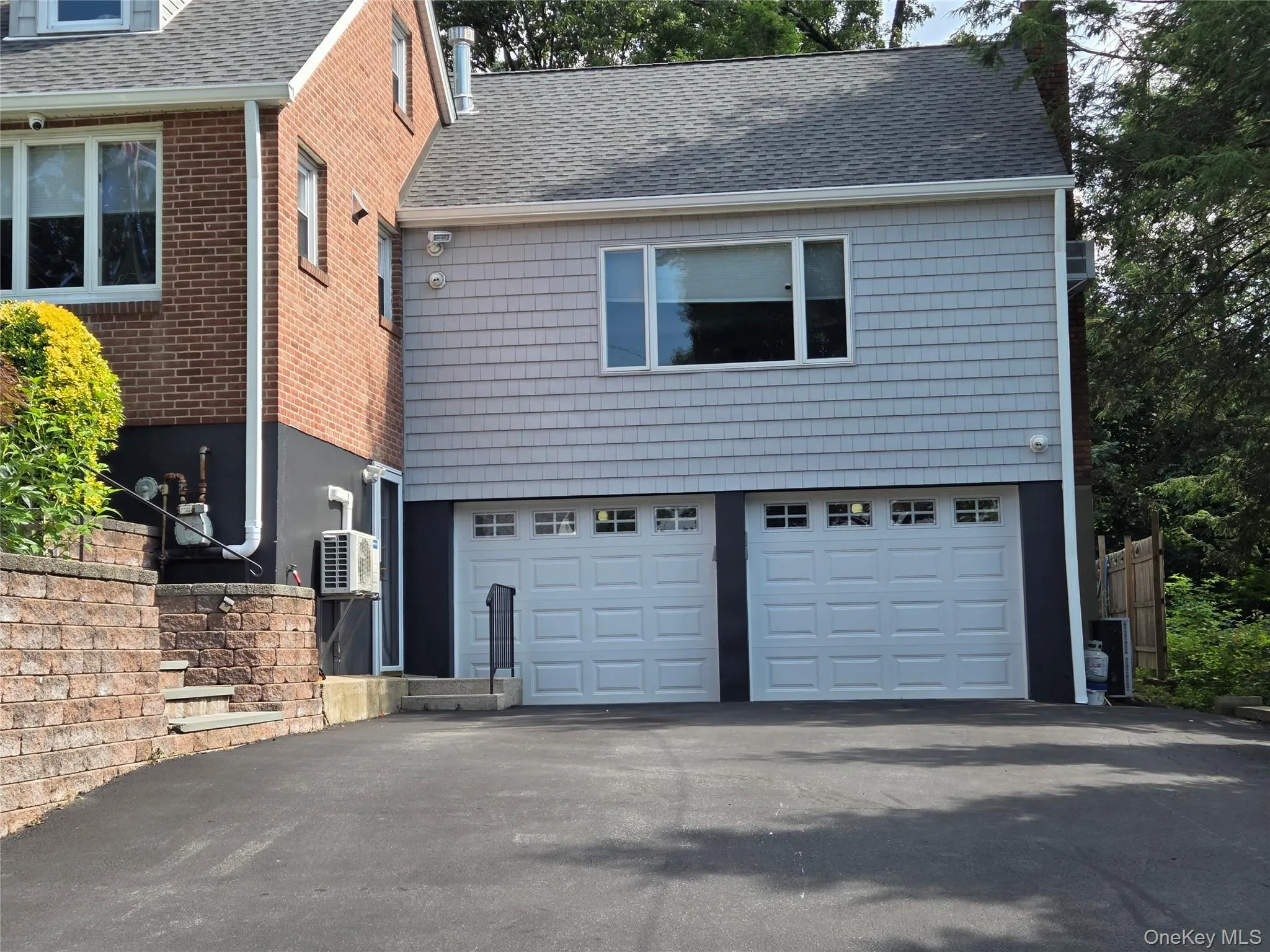 11 Fairview Place, Ramapo, NY, 5 Bedrooms Bedrooms, 10 Rooms Rooms,3 BathroomsBathrooms,Residential,For Rent,Fairview,0,1043987 11 Fairview Place, Ramapo, NY, 5 Bedrooms Bedrooms, 10 Rooms Rooms,3 BathroomsBathrooms,Residential,For Rent,Fairview,0,1043987