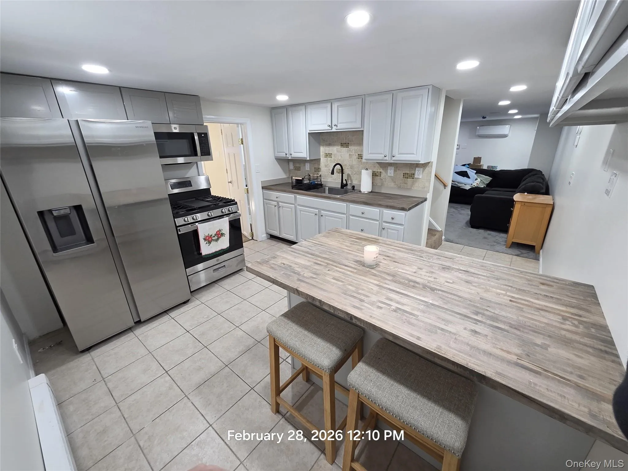 11 Fairview Place, Ramapo, NY, 5 Bedrooms Bedrooms, 10 Rooms Rooms,3 BathroomsBathrooms,Residential,For Rent,Fairview,0,1043987 11 Fairview Place, Ramapo, NY, 5 Bedrooms Bedrooms, 10 Rooms Rooms,3 BathroomsBathrooms,Residential,For Rent,Fairview,0,1043987