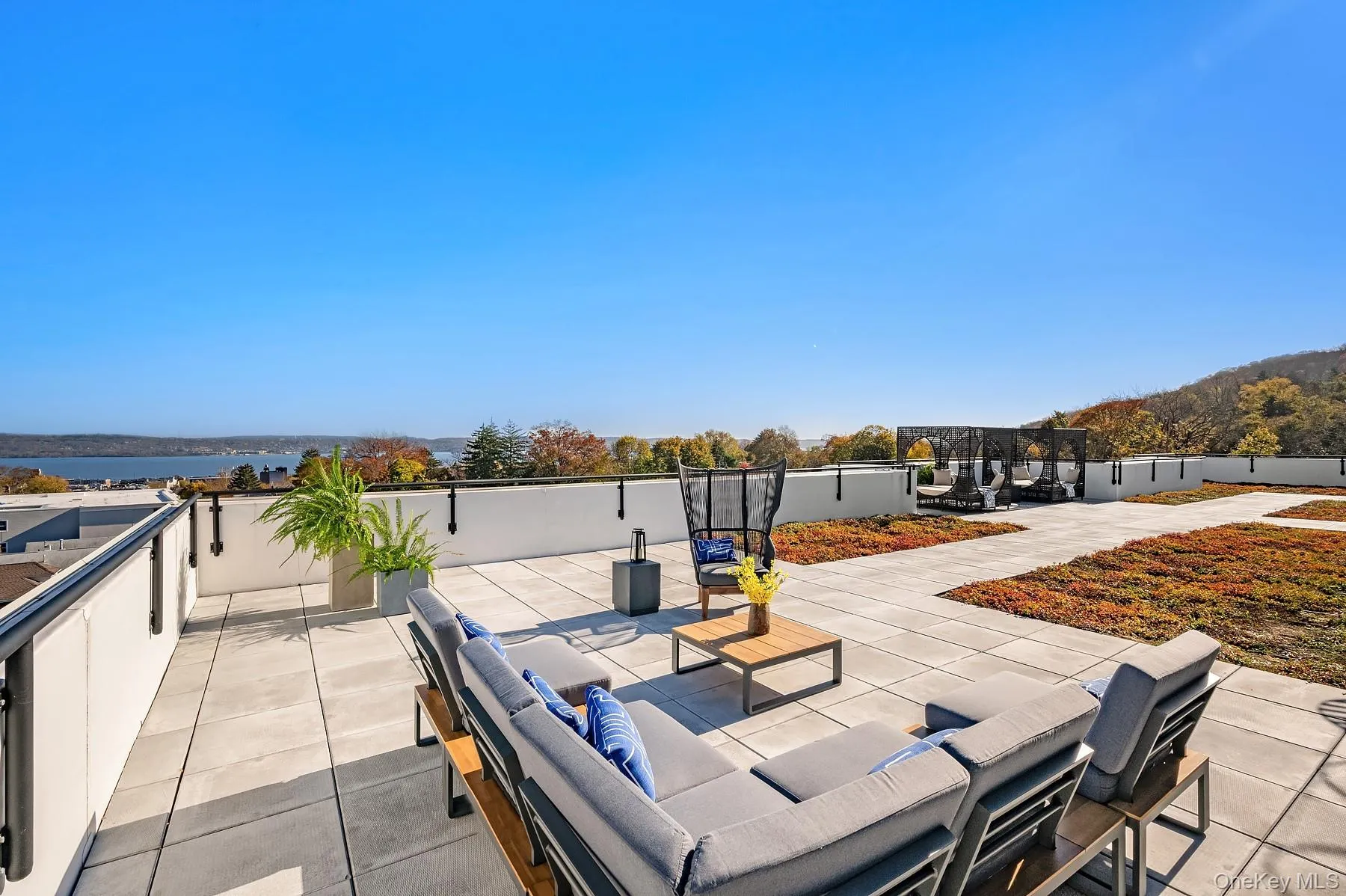 7 Highland Avenue, Orangetown, NY, 2 Bedroom Bedrooms, 4 Room Rooms,2 BathroomBathrooms,Residential Lease,For Rent,Highland,0,1043988 7 Highland Avenue, Orangetown, NY, 2 Bedroom Bedrooms, 4 Room Rooms,2 BathroomBathrooms,Residential Lease,For Rent,Highland,0,1043988