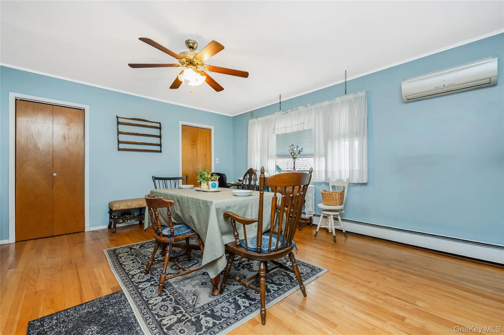 4 Barnstable Road, Hempstead, NY, 4 Bedrooms Bedrooms, 8 Rooms Rooms,1 BathroomBathrooms,Residential,For Rent,Barnstable,0,1043990 4 Barnstable Road, Hempstead, NY, 4 Bedrooms Bedrooms, 8 Rooms Rooms,1 BathroomBathrooms,Residential,For Rent,Barnstable,0,1043990