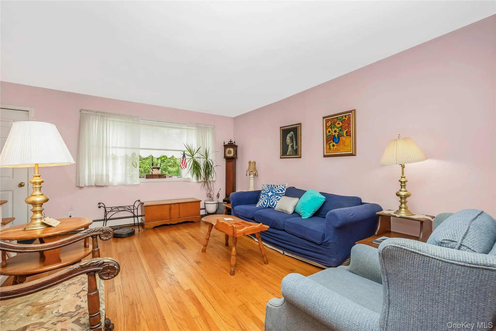 4 Barnstable Road, Hempstead, NY, 4 Bedrooms Bedrooms, 8 Rooms Rooms,1 BathroomBathrooms,Residential,For Rent,Barnstable,0,1043990 4 Barnstable Road, Hempstead, NY, 4 Bedrooms Bedrooms, 8 Rooms Rooms,1 BathroomBathrooms,Residential,For Rent,Barnstable,0,1043990