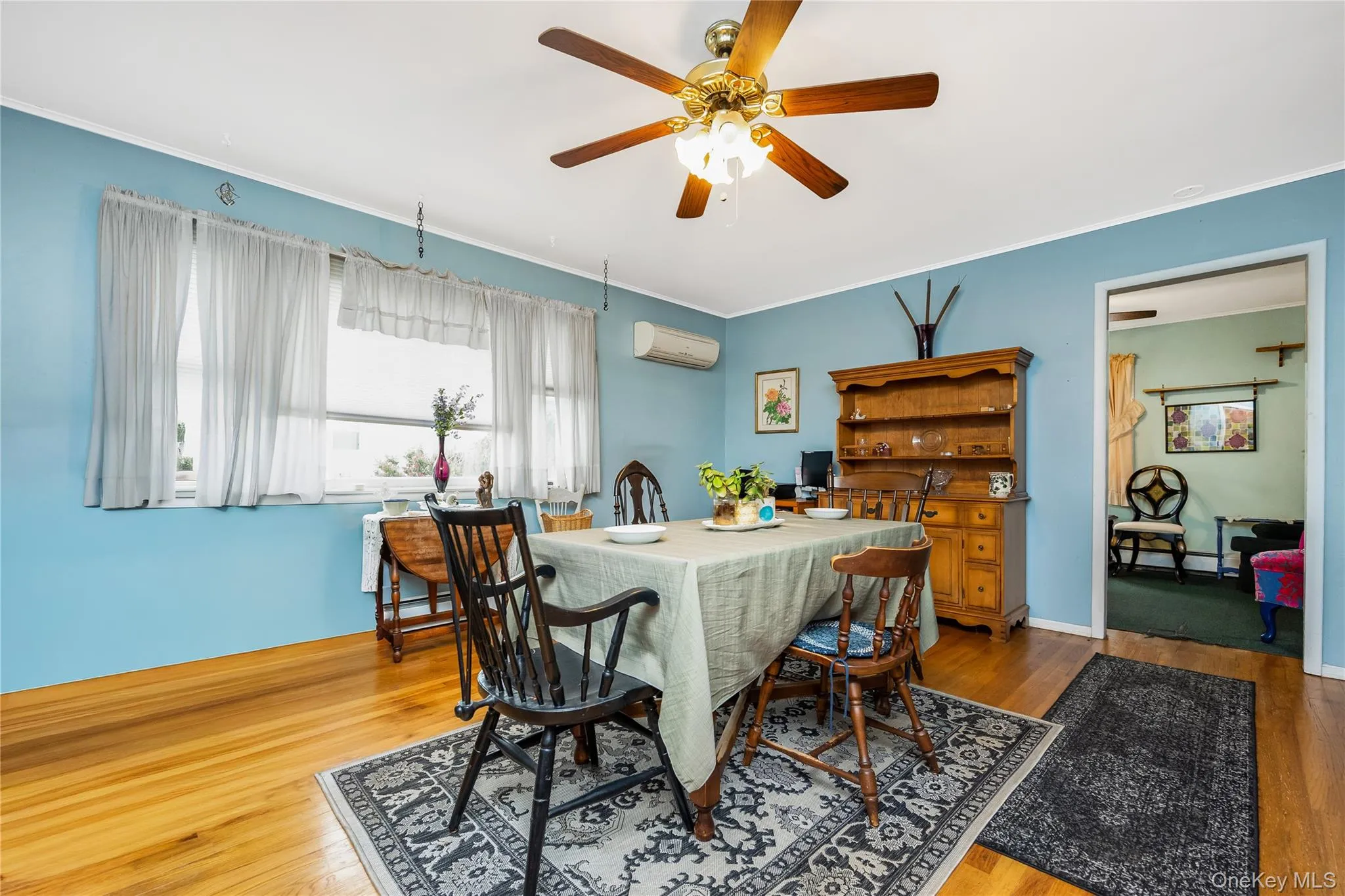 4 Barnstable Road, Hempstead, NY, 4 Bedrooms Bedrooms, 8 Rooms Rooms,1 BathroomBathrooms,Residential,For Rent,Barnstable,0,1043990 4 Barnstable Road, Hempstead, NY, 4 Bedrooms Bedrooms, 8 Rooms Rooms,1 BathroomBathrooms,Residential,For Rent,Barnstable,0,1043990