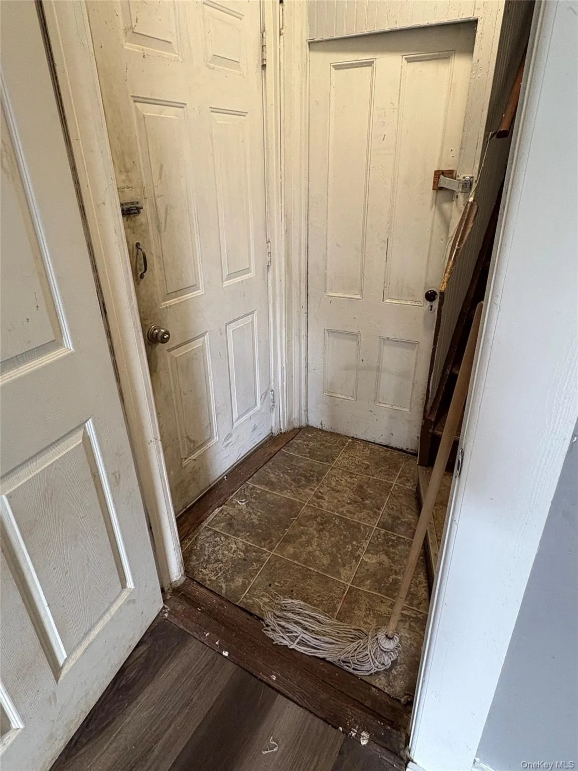 2 Park Place, Poughkeepsie, NY, 3 Bedroom Bedrooms, 5 Room Rooms,1 BathroomBathrooms,Residential Lease,For Rent,Park,0,1043991 2 Park Place, Poughkeepsie, NY, 3 Bedroom Bedrooms, 5 Room Rooms,1 BathroomBathrooms,Residential Lease,For Rent,Park,0,1043991