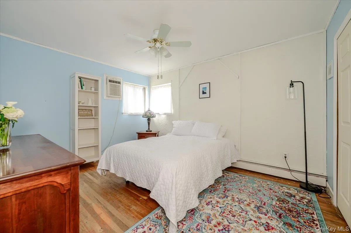 73 Cherokee Avenue, Islip, NY, 4 Bedrooms Bedrooms, 8 Rooms Rooms,2 BathroomsBathrooms,Residential,For Rent,Cherokee,0,1043994 73 Cherokee Avenue, Islip, NY, 4 Bedrooms Bedrooms, 8 Rooms Rooms,2 BathroomsBathrooms,Residential,For Rent,Cherokee,0,1043994