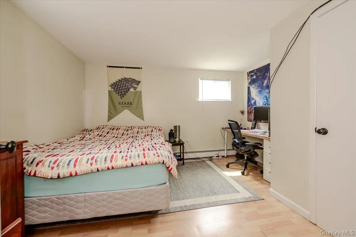 73 Cherokee Avenue, Islip, NY, 4 Bedrooms Bedrooms, 8 Rooms Rooms,2 BathroomsBathrooms,Residential,For Rent,Cherokee,0,1043994 73 Cherokee Avenue, Islip, NY, 4 Bedrooms Bedrooms, 8 Rooms Rooms,2 BathroomsBathrooms,Residential,For Rent,Cherokee,0,1043994