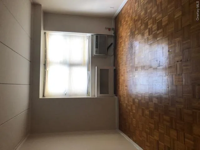 BEDROOM BEDROOM