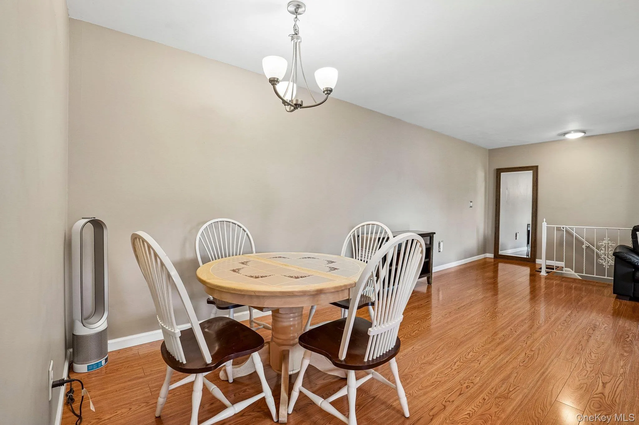15 Doxbury Lane, Ramapo, NY, 1 Bedroom Bedrooms, 4 Rooms Rooms,1 BathroomBathrooms,Residential,For Rent,Doxbury,0,1044001 15 Doxbury Lane, Ramapo, NY, 1 Bedroom Bedrooms, 4 Rooms Rooms,1 BathroomBathrooms,Residential,For Rent,Doxbury,0,1044001