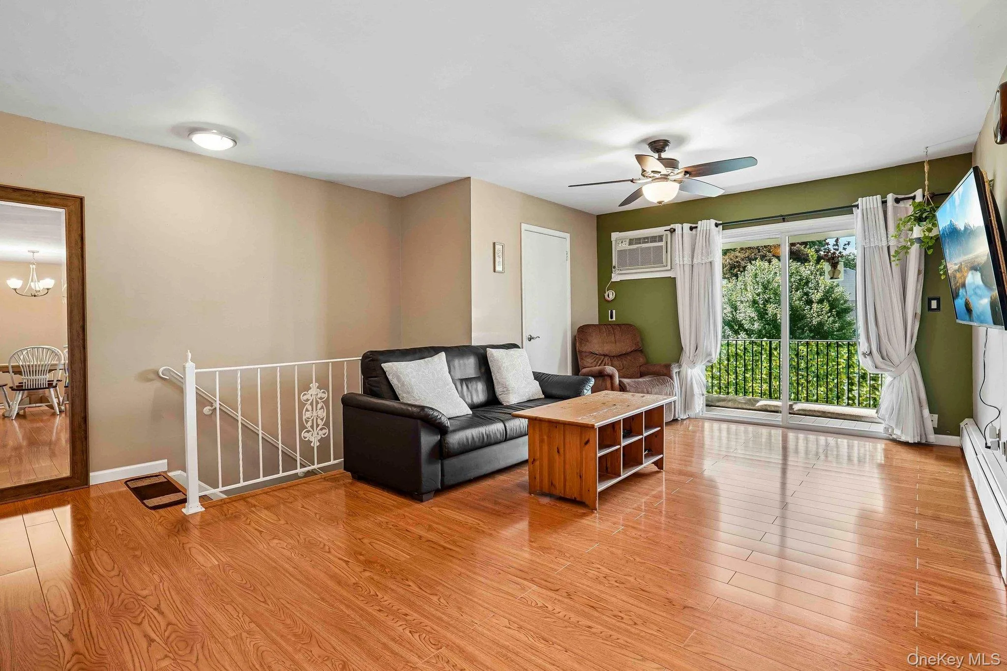 15 Doxbury Lane, Ramapo, NY, 1 Bedroom Bedrooms, 4 Rooms Rooms,1 BathroomBathrooms,Residential,For Rent,Doxbury,0,1044001 15 Doxbury Lane, Ramapo, NY, 1 Bedroom Bedrooms, 4 Rooms Rooms,1 BathroomBathrooms,Residential,For Rent,Doxbury,0,1044001