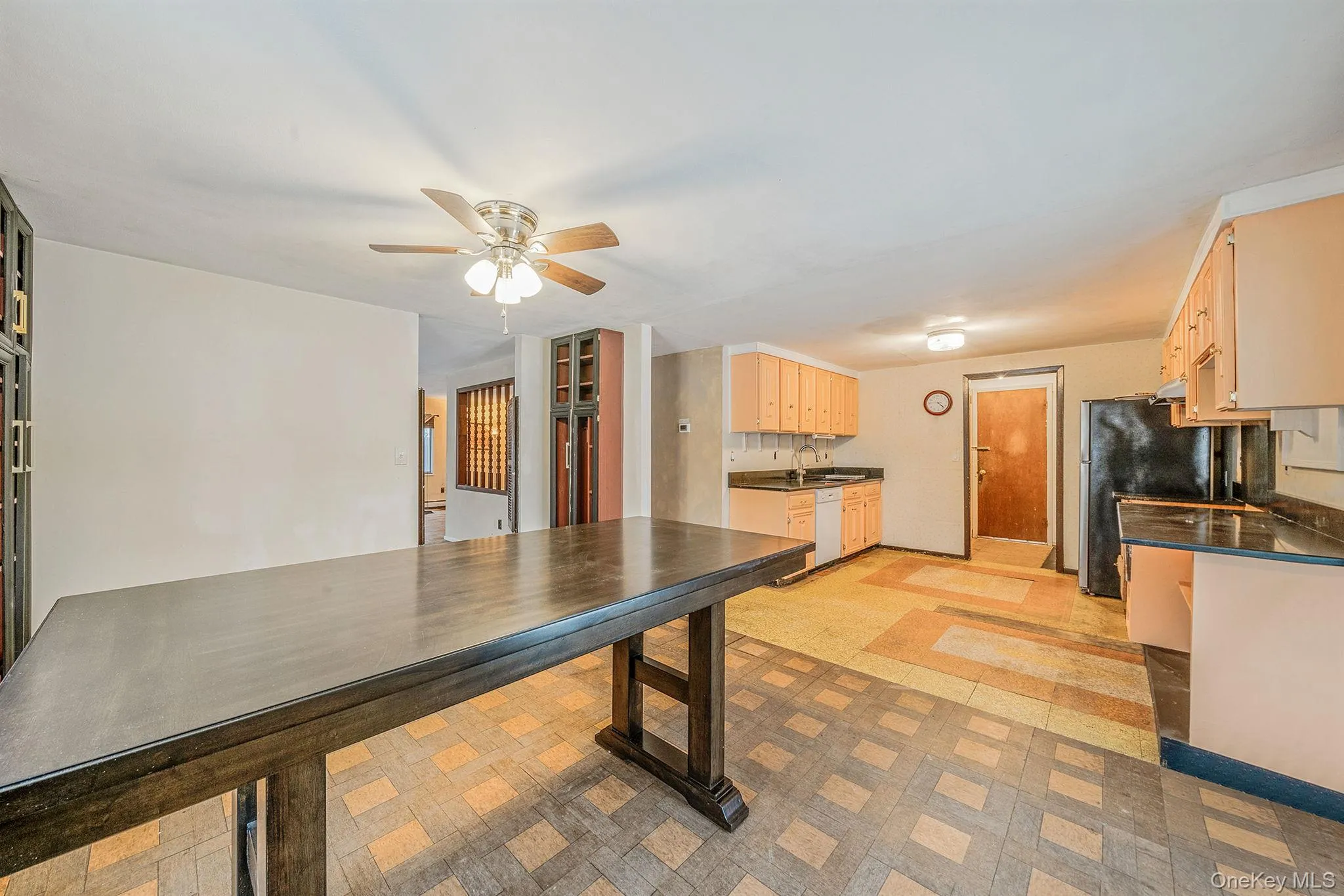 22 Meyer Lane, Brookhaven, NY, 6 Bedrooms Bedrooms, 12 Rooms Rooms,2 BathroomsBathrooms,Residential,For Rent,Meyer,0,1044007 22 Meyer Lane, Brookhaven, NY, 6 Bedrooms Bedrooms, 12 Rooms Rooms,2 BathroomsBathrooms,Residential,For Rent,Meyer,0,1044007
