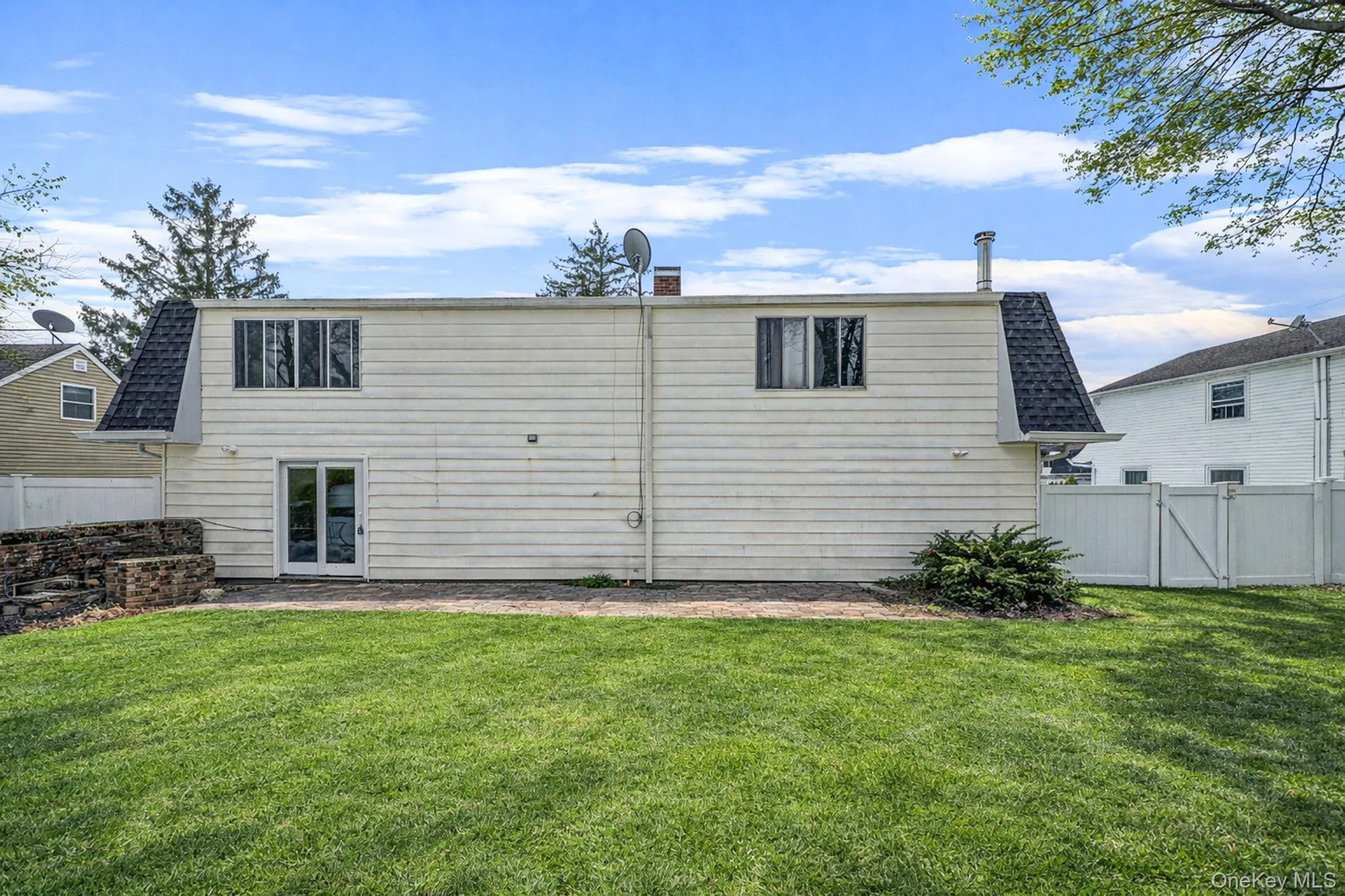 22 Meyer Lane, Brookhaven, NY, 6 Bedrooms Bedrooms, 12 Rooms Rooms,2 BathroomsBathrooms,Residential,For Rent,Meyer,0,1044007 22 Meyer Lane, Brookhaven, NY, 6 Bedrooms Bedrooms, 12 Rooms Rooms,2 BathroomsBathrooms,Residential,For Rent,Meyer,0,1044007