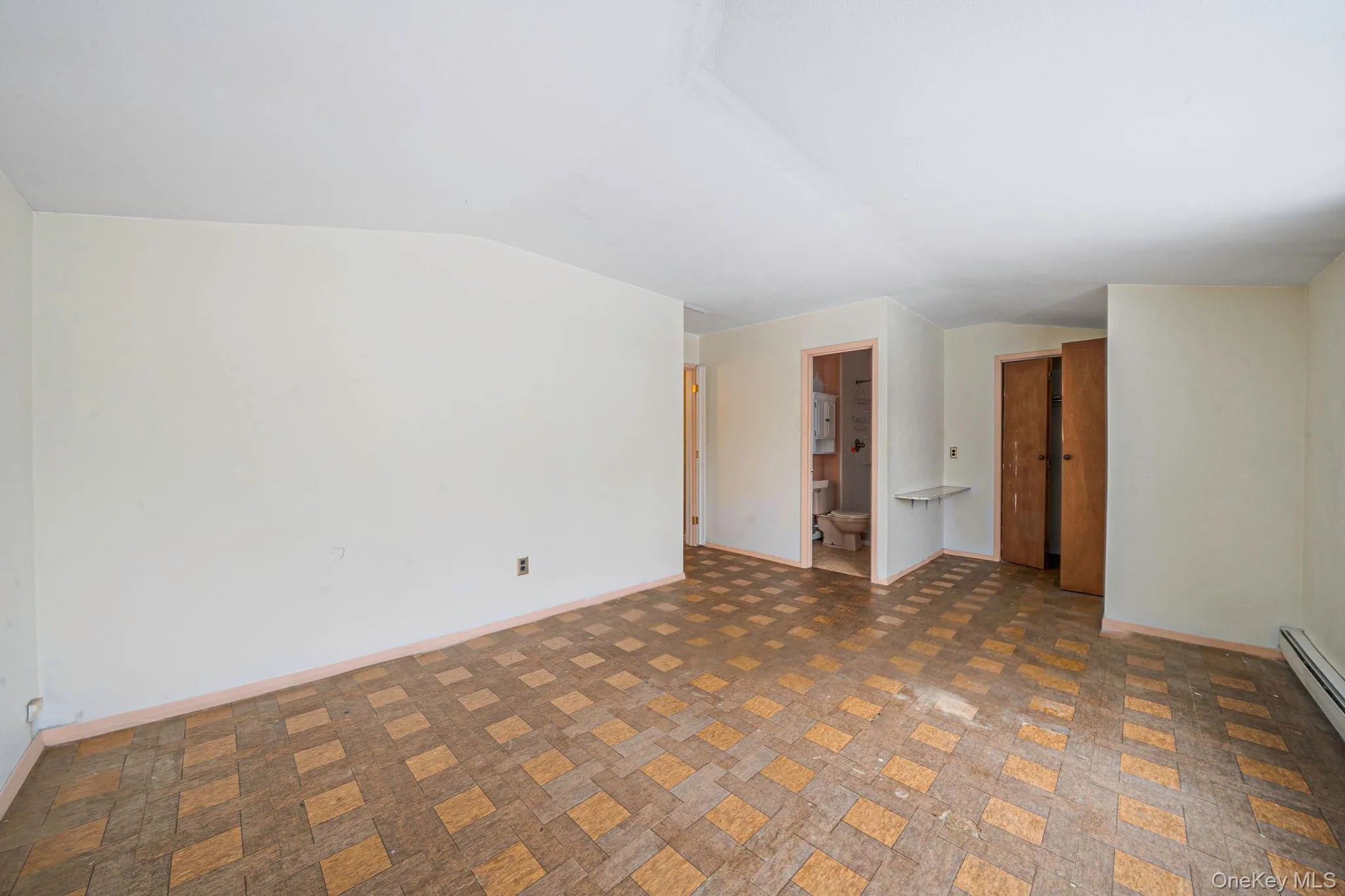22 Meyer Lane, Brookhaven, NY, 6 Bedrooms Bedrooms, 12 Rooms Rooms,2 BathroomsBathrooms,Residential,For Rent,Meyer,0,1044007 22 Meyer Lane, Brookhaven, NY, 6 Bedrooms Bedrooms, 12 Rooms Rooms,2 BathroomsBathrooms,Residential,For Rent,Meyer,0,1044007