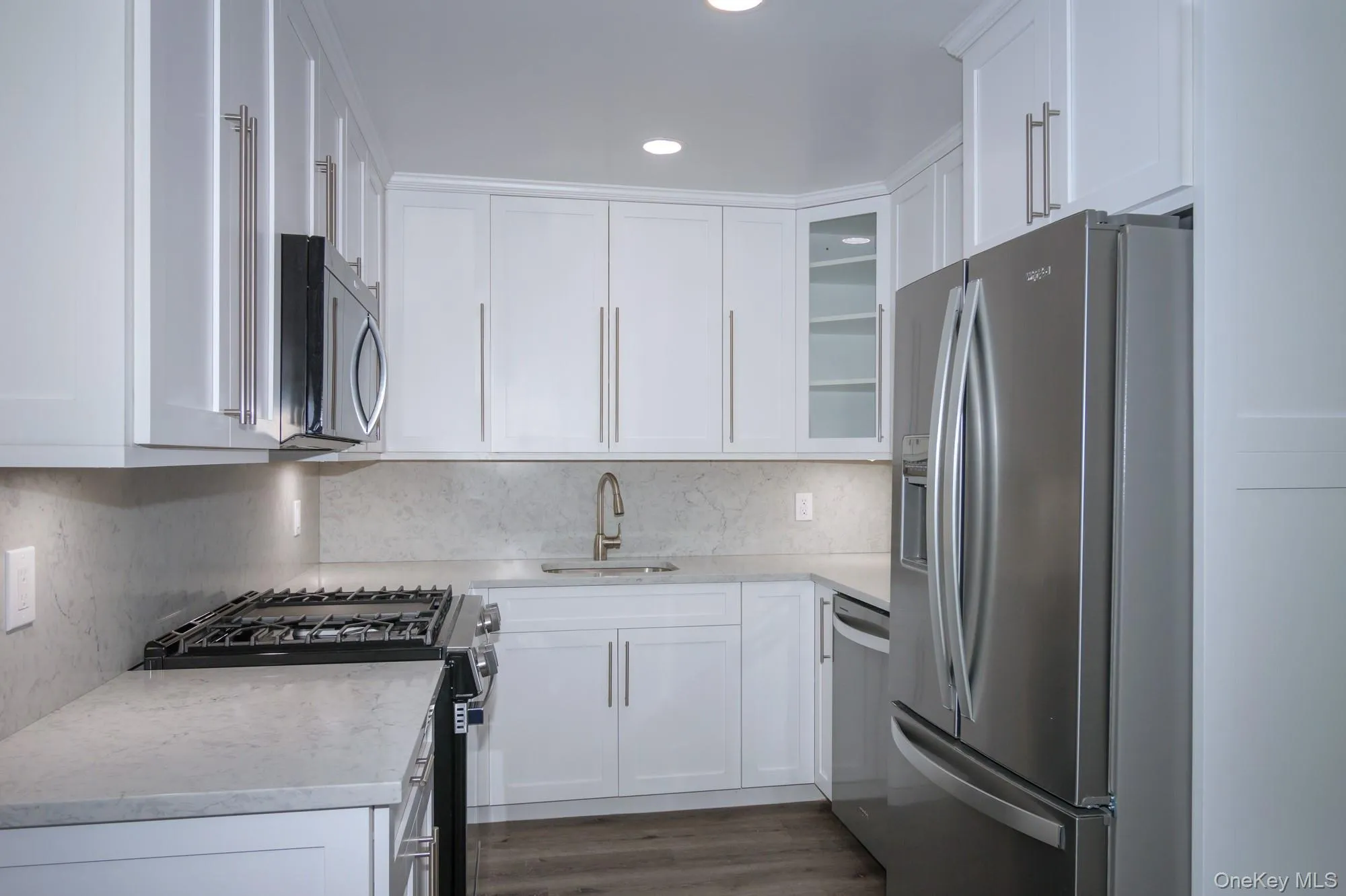 5 Merman Place, Babylon, NY, 1 Bedroom Bedrooms, 4 Room Rooms,1 BathroomBathrooms,Residential Lease,For Rent,Merman,0,1044009 5 Merman Place, Babylon, NY, 1 Bedroom Bedrooms, 4 Room Rooms,1 BathroomBathrooms,Residential Lease,For Rent,Merman,0,1044009