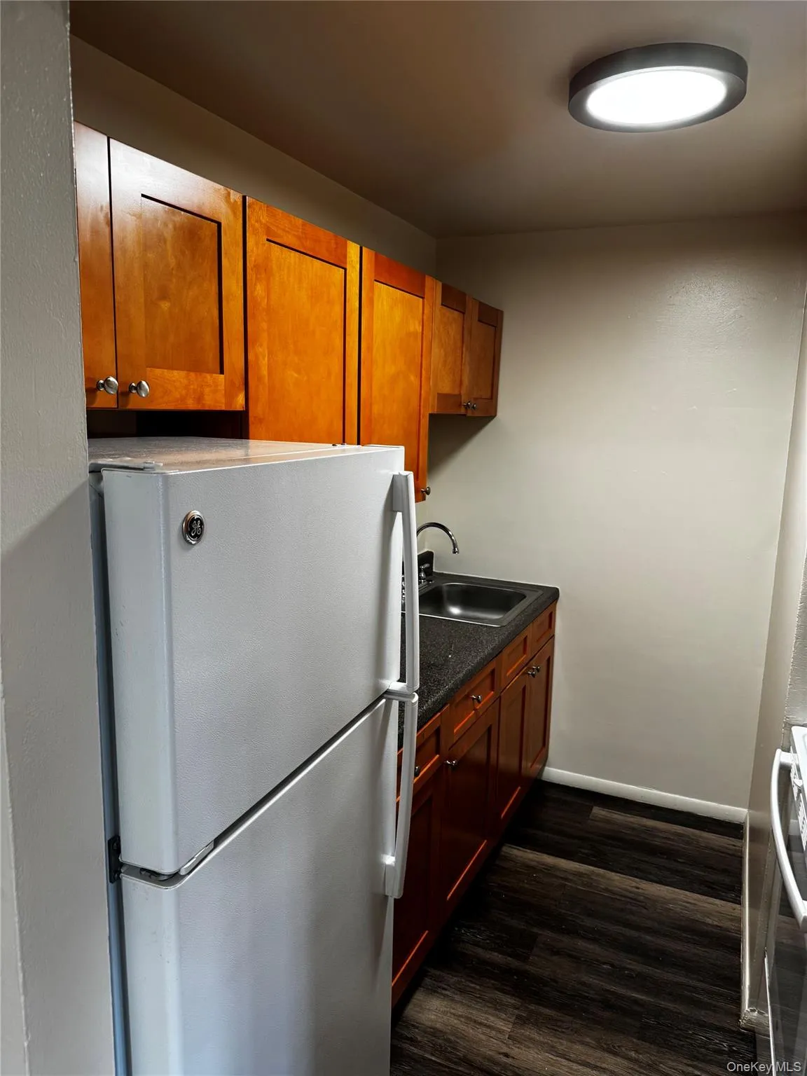 Galley Kitchen Galley Kitchen