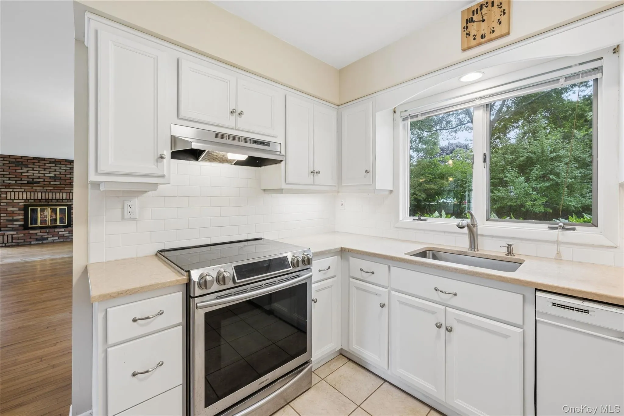23 Argonne Road, Southampton, NY, 3 Bedroom Bedrooms, 6 Room Rooms,2 BathroomBathrooms,Residential Lease,For Rent,Argonne,0,1044016 23 Argonne Road, Southampton, NY, 3 Bedroom Bedrooms, 6 Room Rooms,2 BathroomBathrooms,Residential Lease,For Rent,Argonne,0,1044016