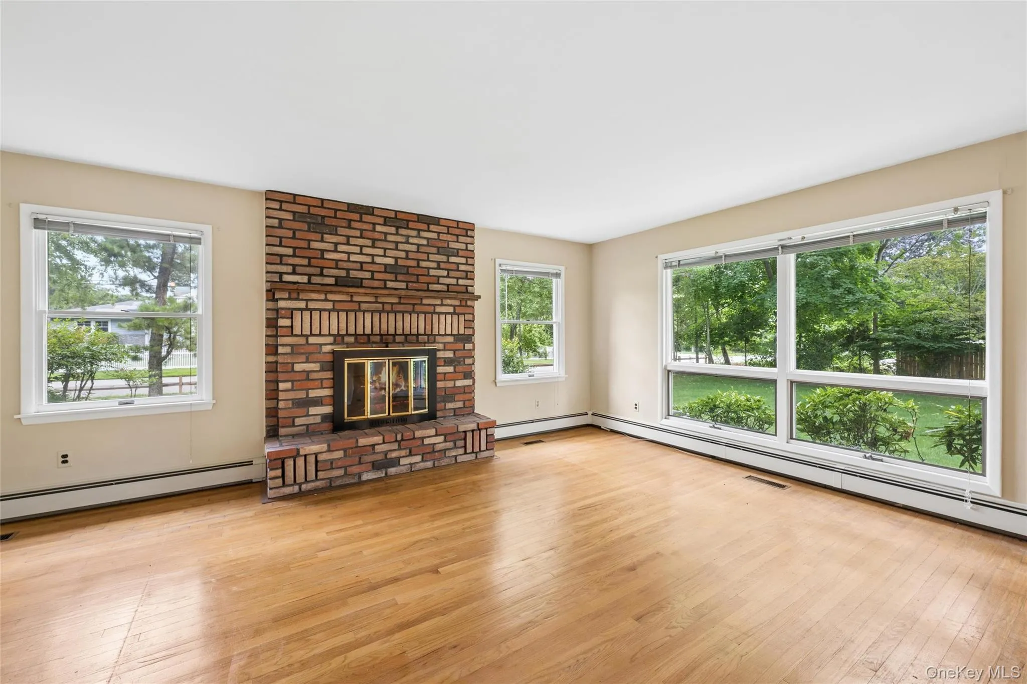 23 Argonne Road, Southampton, NY, 3 Bedroom Bedrooms, 6 Room Rooms,2 BathroomBathrooms,Residential Lease,For Rent,Argonne,0,1044016 23 Argonne Road, Southampton, NY, 3 Bedroom Bedrooms, 6 Room Rooms,2 BathroomBathrooms,Residential Lease,For Rent,Argonne,0,1044016