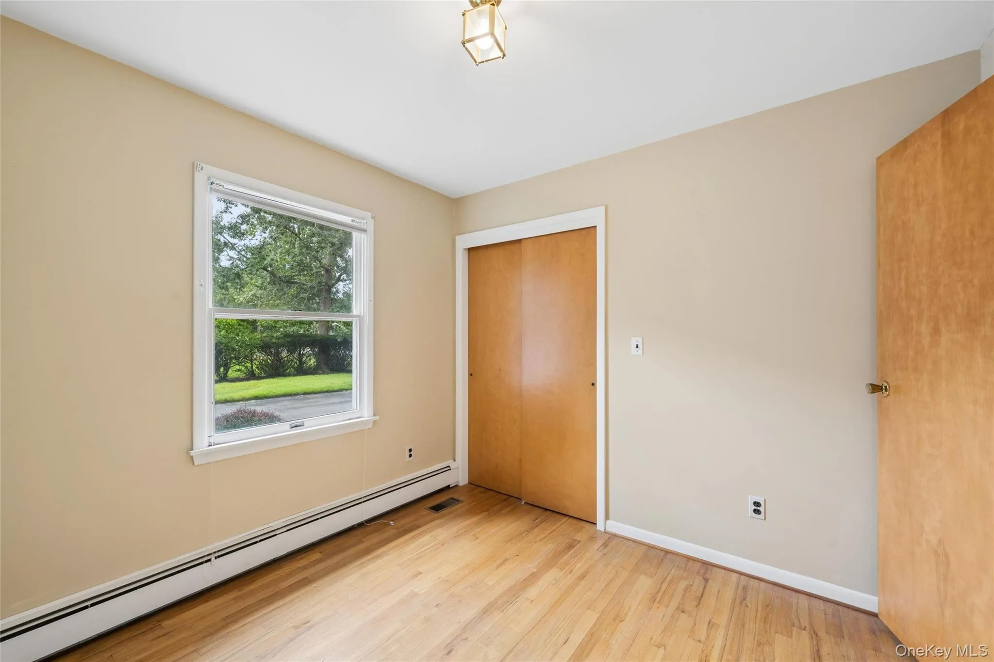 23 Argonne Road, Southampton, NY, 3 Bedroom Bedrooms, 6 Room Rooms,2 BathroomBathrooms,Residential Lease,For Rent,Argonne,0,1044016 23 Argonne Road, Southampton, NY, 3 Bedroom Bedrooms, 6 Room Rooms,2 BathroomBathrooms,Residential Lease,For Rent,Argonne,0,1044016