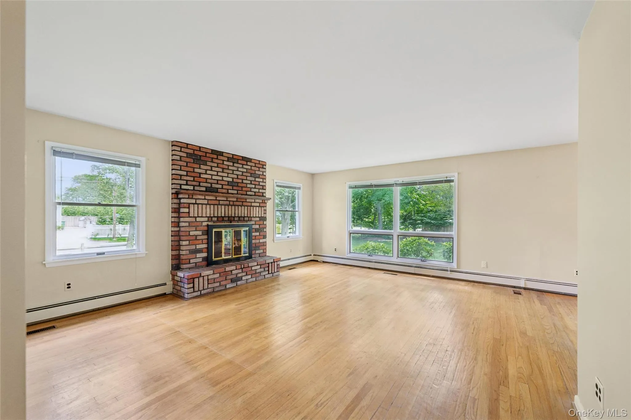 23 Argonne Road, Southampton, NY, 3 Bedroom Bedrooms, 6 Room Rooms,2 BathroomBathrooms,Residential Lease,For Rent,Argonne,0,1044016 23 Argonne Road, Southampton, NY, 3 Bedroom Bedrooms, 6 Room Rooms,2 BathroomBathrooms,Residential Lease,For Rent,Argonne,0,1044016