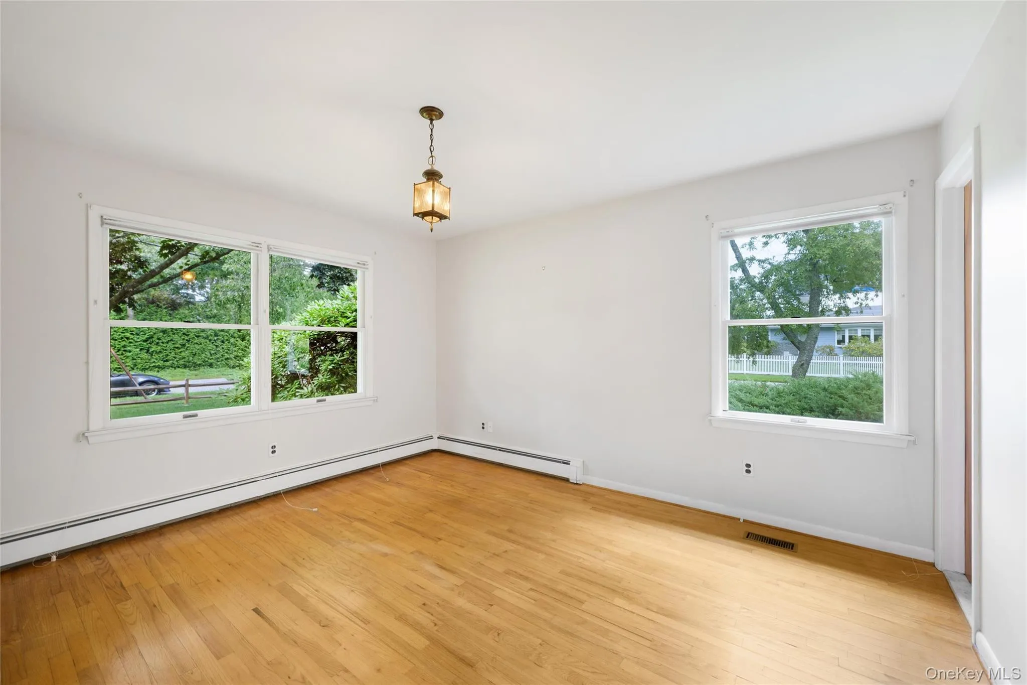 23 Argonne Road, Southampton, NY, 3 Bedroom Bedrooms, 6 Room Rooms,2 BathroomBathrooms,Residential Lease,For Rent,Argonne,0,1044016 23 Argonne Road, Southampton, NY, 3 Bedroom Bedrooms, 6 Room Rooms,2 BathroomBathrooms,Residential Lease,For Rent,Argonne,0,1044016