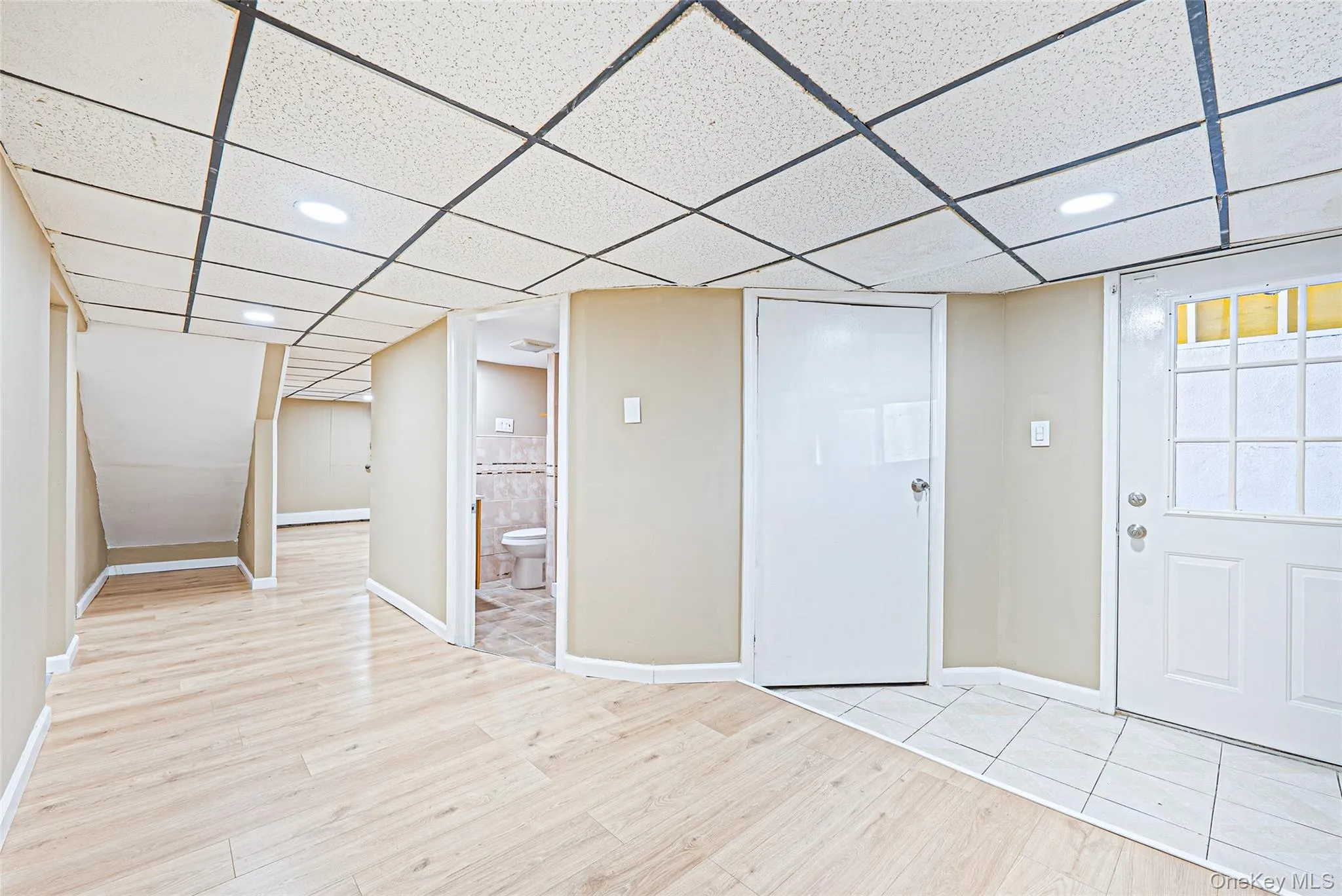 231 Cedar Street, Hempstead, NY, 4 Bedrooms Bedrooms, 7 Rooms Rooms,3 BathroomsBathrooms,Residential,For Rent,Cedar,0,1044017 231 Cedar Street, Hempstead, NY, 4 Bedrooms Bedrooms, 7 Rooms Rooms,3 BathroomsBathrooms,Residential,For Rent,Cedar,0,1044017