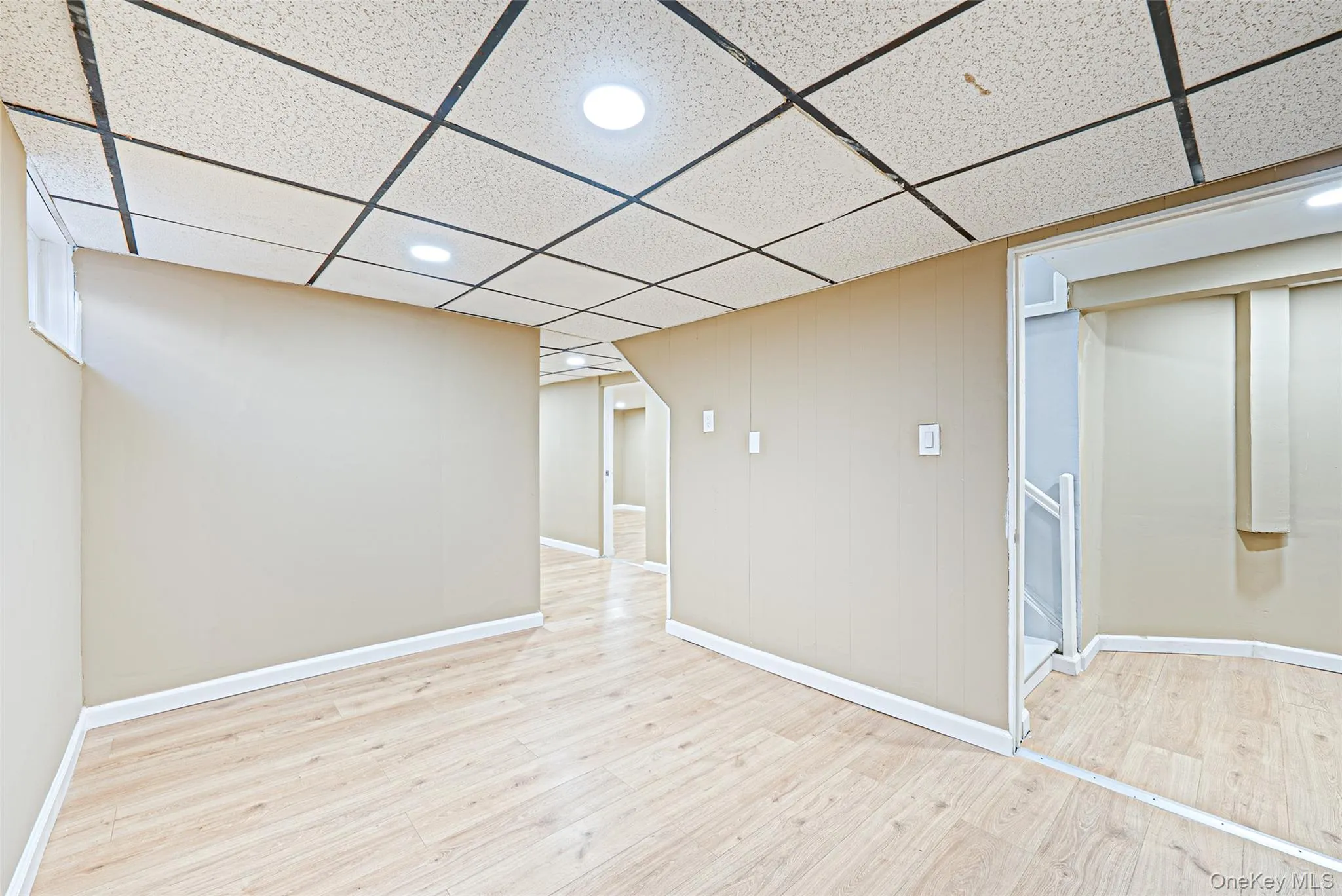 231 Cedar Street, Hempstead, NY, 4 Bedrooms Bedrooms, 7 Rooms Rooms,3 BathroomsBathrooms,Residential,For Rent,Cedar,0,1044017 231 Cedar Street, Hempstead, NY, 4 Bedrooms Bedrooms, 7 Rooms Rooms,3 BathroomsBathrooms,Residential,For Rent,Cedar,0,1044017