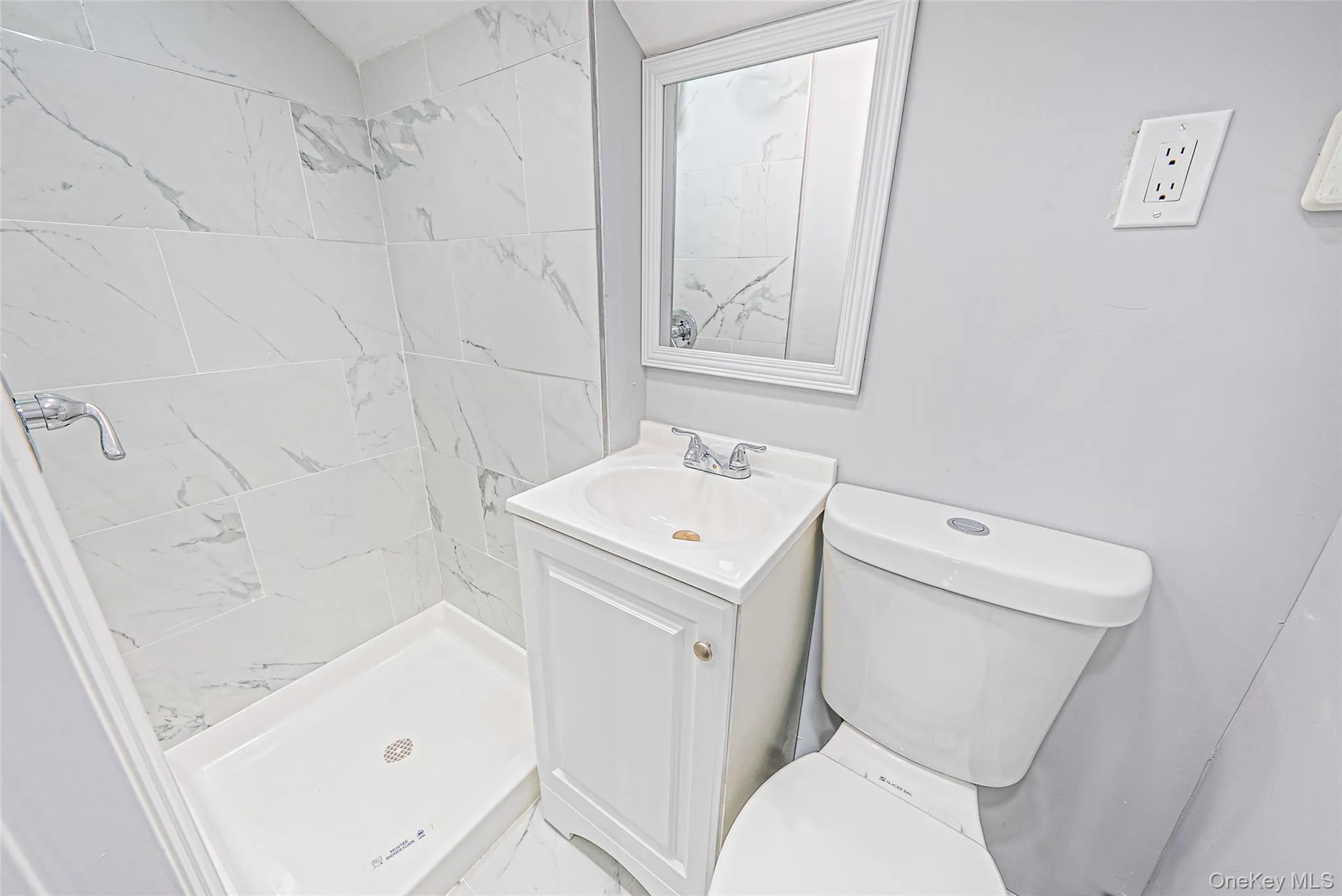 231 Cedar Street, Hempstead, NY, 4 Bedrooms Bedrooms, 7 Rooms Rooms,3 BathroomsBathrooms,Residential,For Rent,Cedar,0,1044017 231 Cedar Street, Hempstead, NY, 4 Bedrooms Bedrooms, 7 Rooms Rooms,3 BathroomsBathrooms,Residential,For Rent,Cedar,0,1044017
