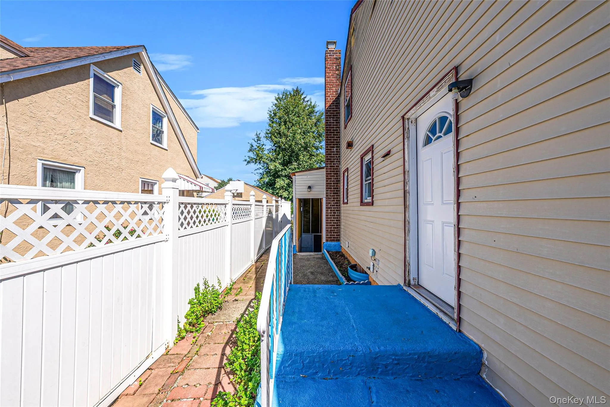 231 Cedar Street, Hempstead, NY, 4 Bedrooms Bedrooms, 7 Rooms Rooms,3 BathroomsBathrooms,Residential,For Rent,Cedar,0,1044017 231 Cedar Street, Hempstead, NY, 4 Bedrooms Bedrooms, 7 Rooms Rooms,3 BathroomsBathrooms,Residential,For Rent,Cedar,0,1044017