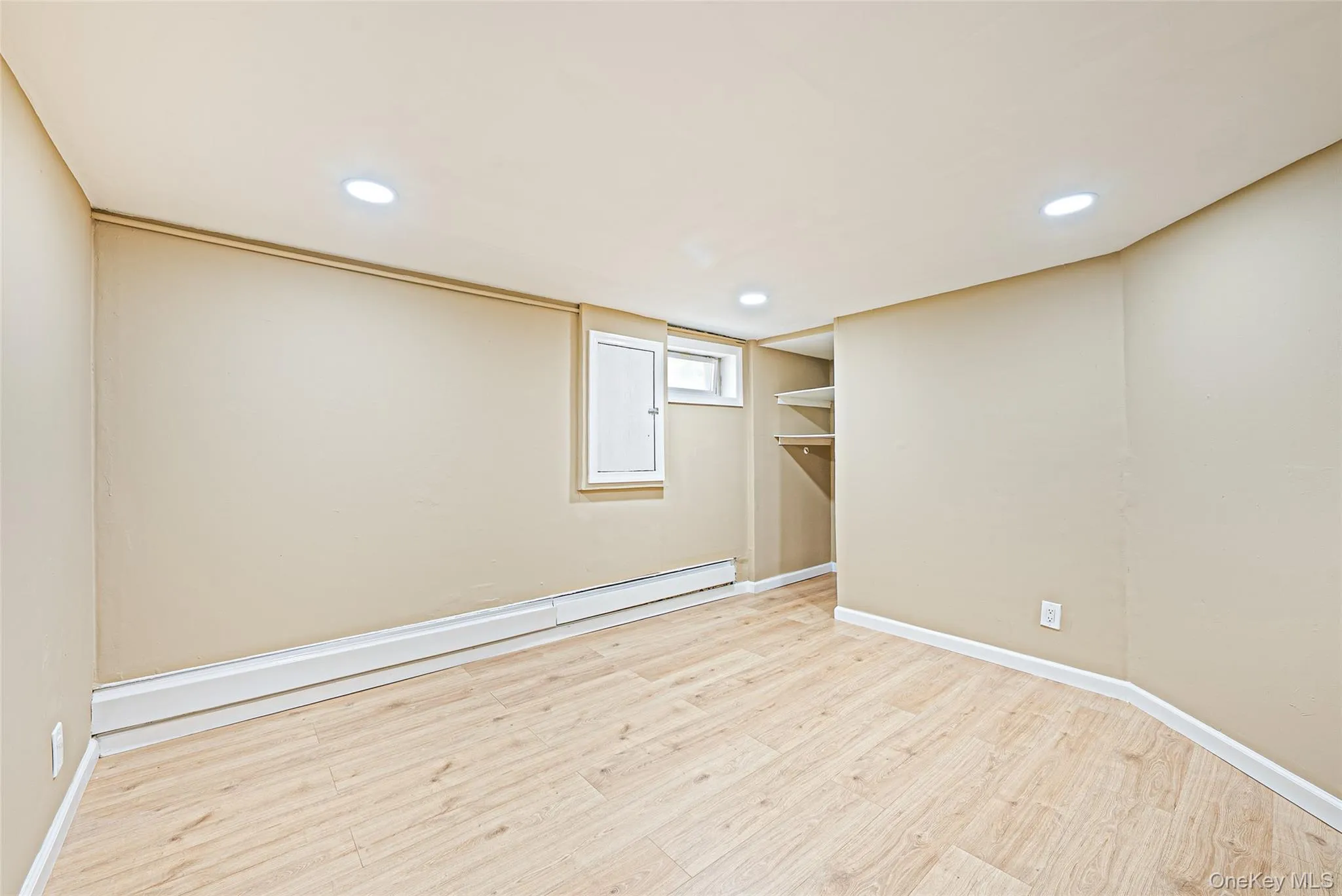 231 Cedar Street, Hempstead, NY, 4 Bedrooms Bedrooms, 7 Rooms Rooms,3 BathroomsBathrooms,Residential,For Rent,Cedar,0,1044017 231 Cedar Street, Hempstead, NY, 4 Bedrooms Bedrooms, 7 Rooms Rooms,3 BathroomsBathrooms,Residential,For Rent,Cedar,0,1044017