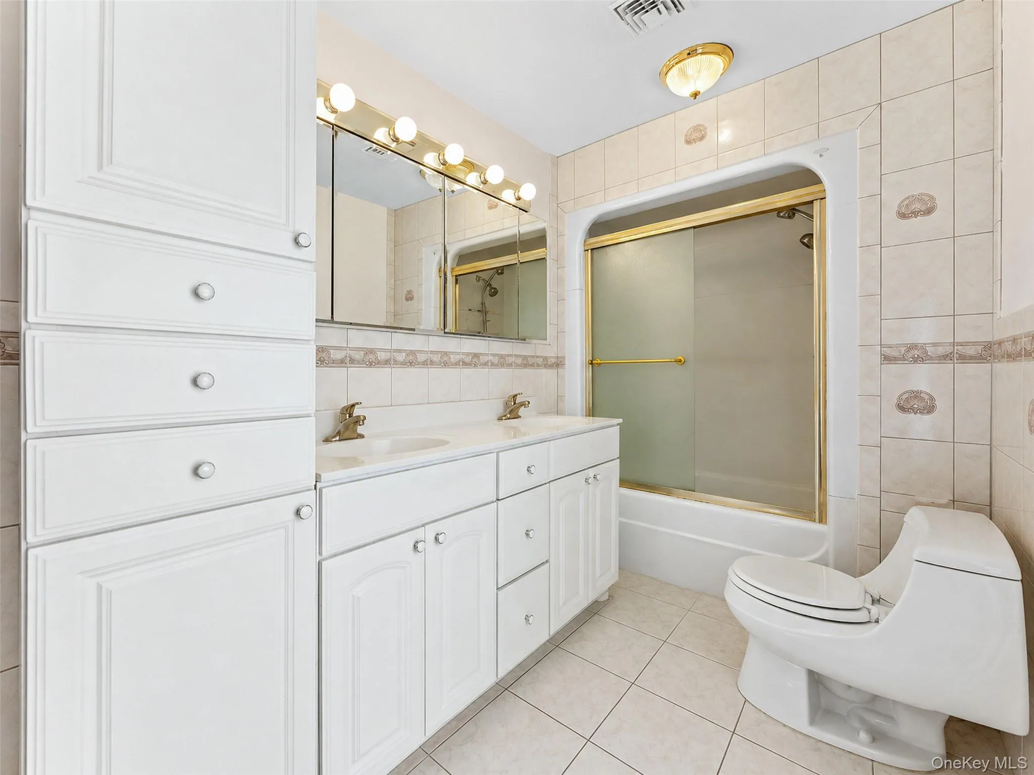 871 Rockaway Avenue, Hempstead, NY, 5 Bedrooms Bedrooms, 10 Rooms Rooms,2 BathroomsBathrooms,Residential,For Rent,Rockaway,0,1044019 871 Rockaway Avenue, Hempstead, NY, 5 Bedrooms Bedrooms, 10 Rooms Rooms,2 BathroomsBathrooms,Residential,For Rent,Rockaway,0,1044019