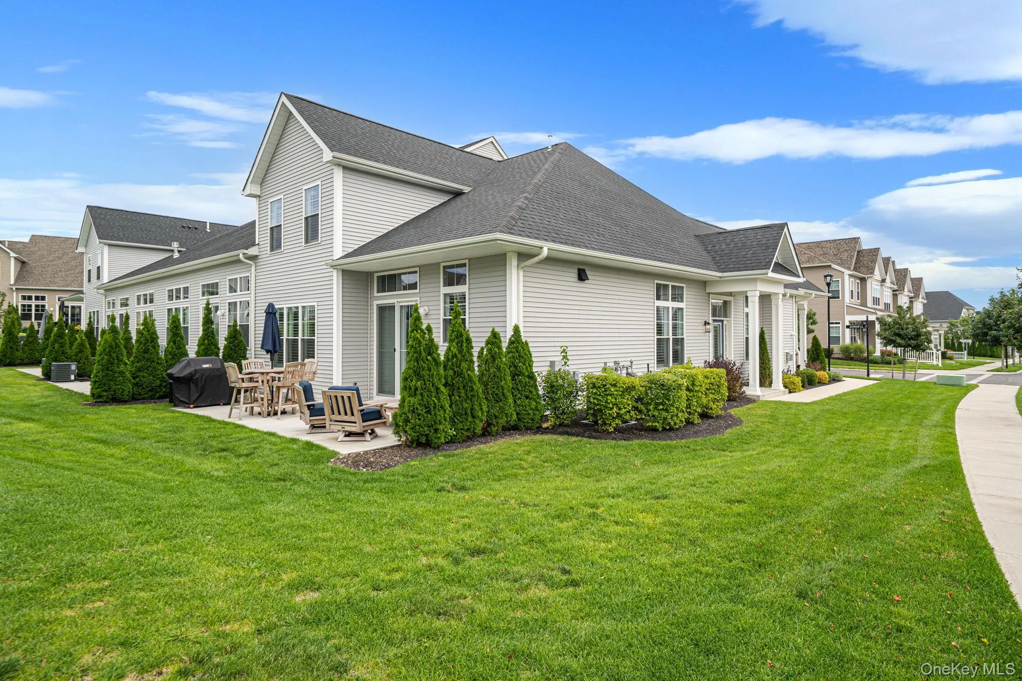 348 Alysweep Lane, Brookhaven, NY, 3 Bedrooms Bedrooms, 8 Rooms Rooms,2 BathroomsBathrooms,Residential,For Rent,Alysweep,0,1044021 348 Alysweep Lane, Brookhaven, NY, 3 Bedrooms Bedrooms, 8 Rooms Rooms,2 BathroomsBathrooms,Residential,For Rent,Alysweep,0,1044021