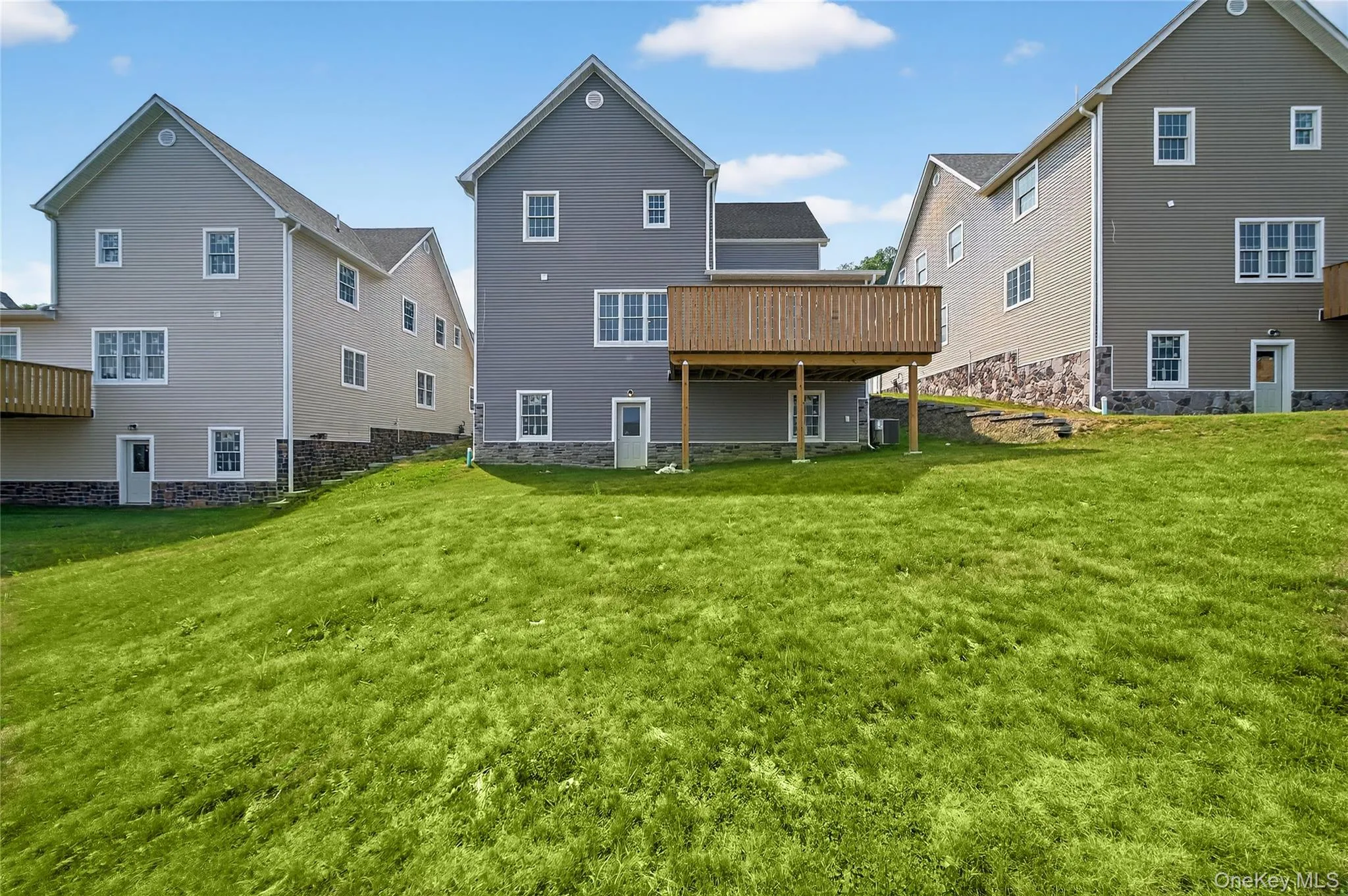 35 Smith Farm Road, Monroe, NY, 5 Bedrooms Bedrooms, 10 Rooms Rooms,3 BathroomsBathrooms,Residential,For Rent,Smith Farm,0,1044023 35 Smith Farm Road, Monroe, NY, 5 Bedrooms Bedrooms, 10 Rooms Rooms,3 BathroomsBathrooms,Residential,For Rent,Smith Farm,0,1044023