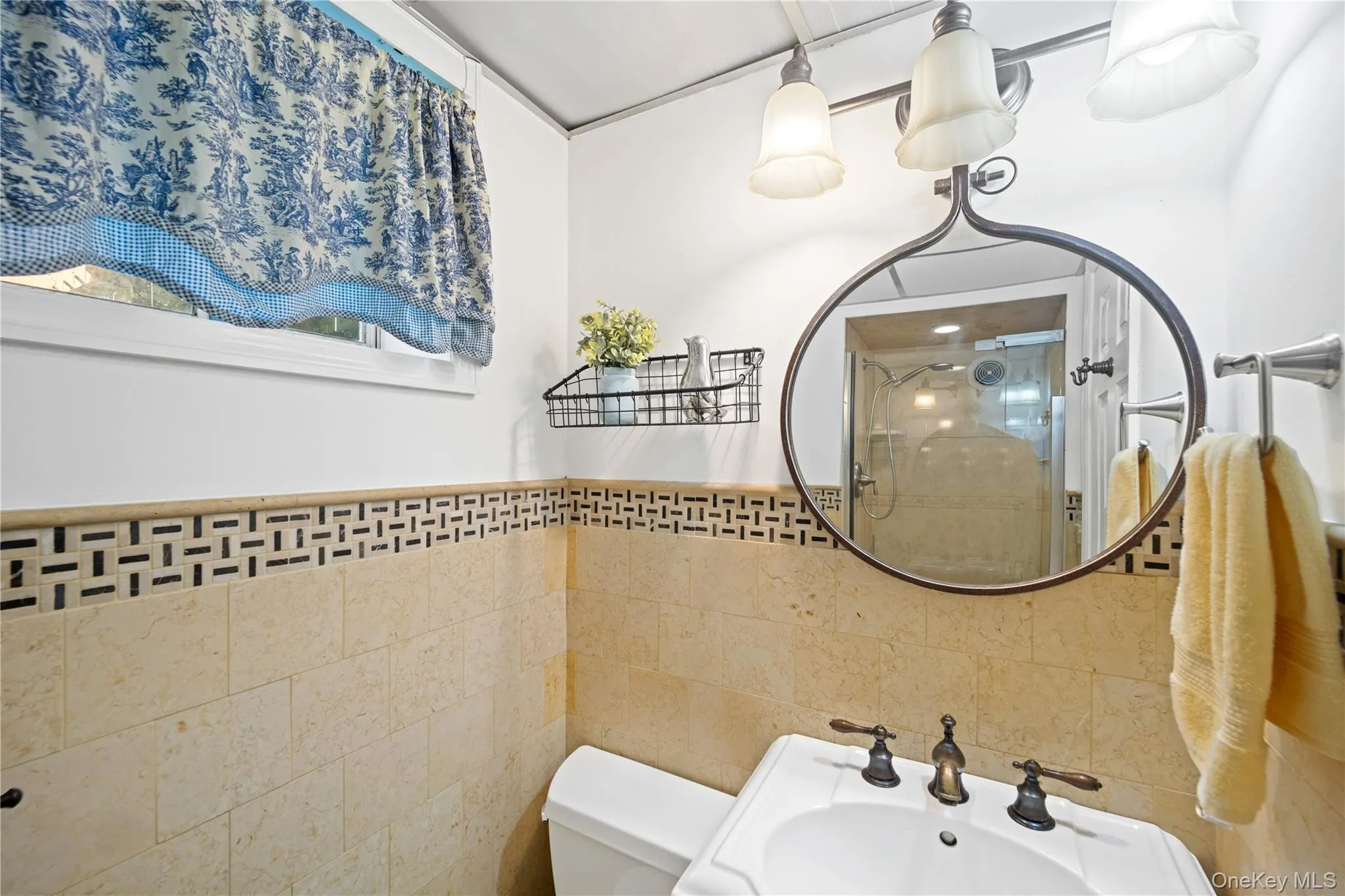 6 Reeback Drive, Ossining, NY, 3 Bedrooms Bedrooms, 7 Rooms Rooms,1 BathroomBathrooms,Residential,For Rent,Reeback,0,1044028 6 Reeback Drive, Ossining, NY, 3 Bedrooms Bedrooms, 7 Rooms Rooms,1 BathroomBathrooms,Residential,For Rent,Reeback,0,1044028
