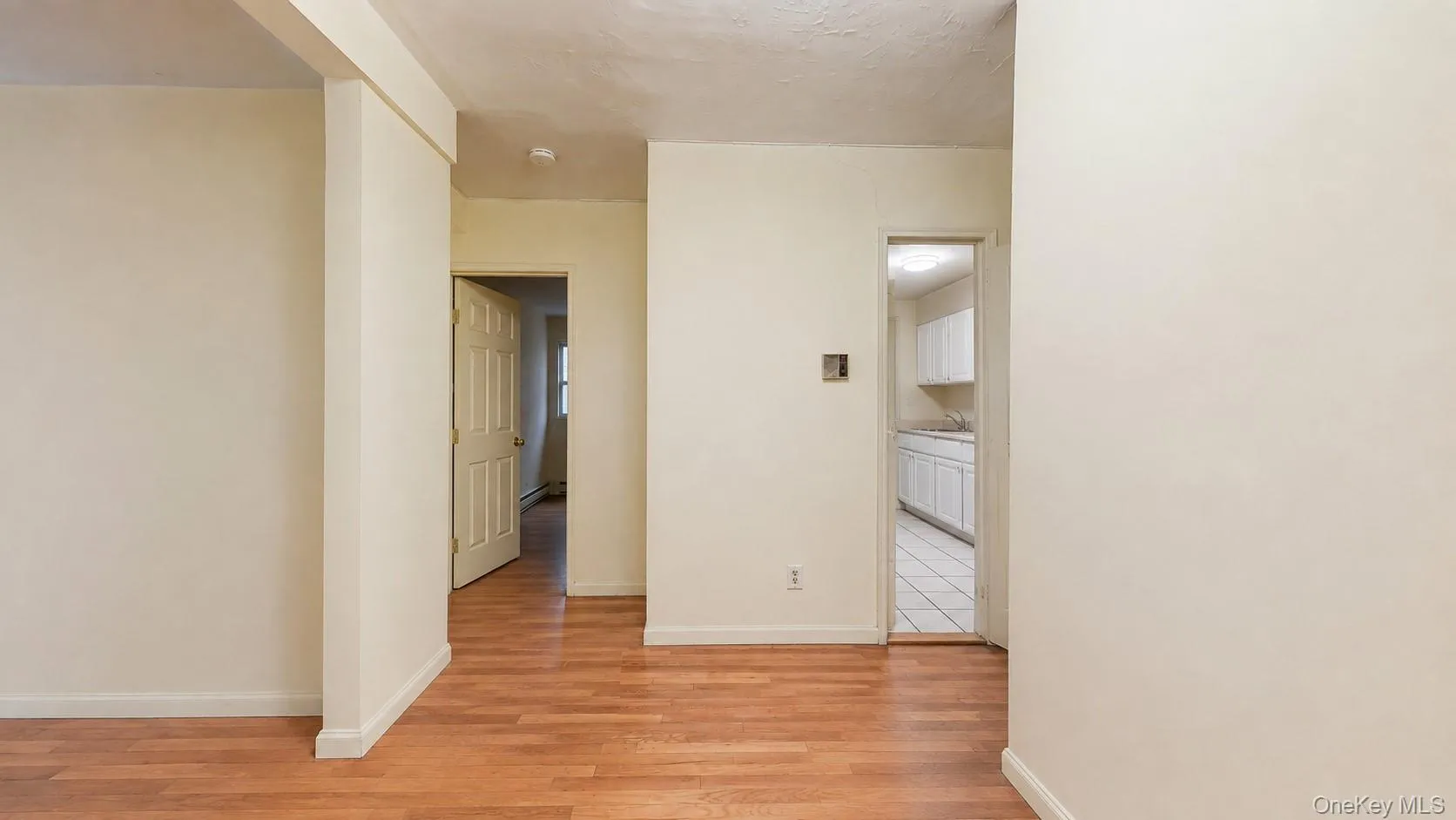 43-40 Union Street, New York, NY, 2 Bedrooms Bedrooms, 5 Rooms Rooms,1 BathroomBathrooms,Residential,For Rent,Union,0,1044038 43-40 Union Street, New York, NY, 2 Bedrooms Bedrooms, 5 Rooms Rooms,1 BathroomBathrooms,Residential,For Rent,Union,0,1044038