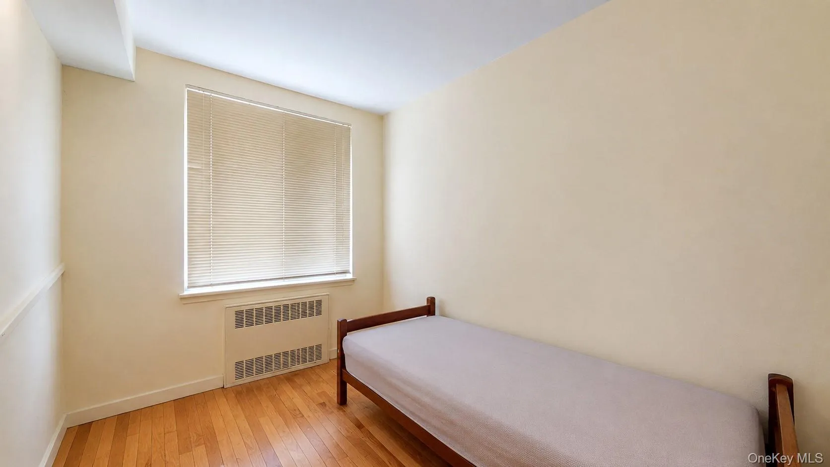 43-40 Union Street, New York, NY, 2 Bedrooms Bedrooms, 5 Rooms Rooms,1 BathroomBathrooms,Residential,For Rent,Union,0,1044038 43-40 Union Street, New York, NY, 2 Bedrooms Bedrooms, 5 Rooms Rooms,1 BathroomBathrooms,Residential,For Rent,Union,0,1044038