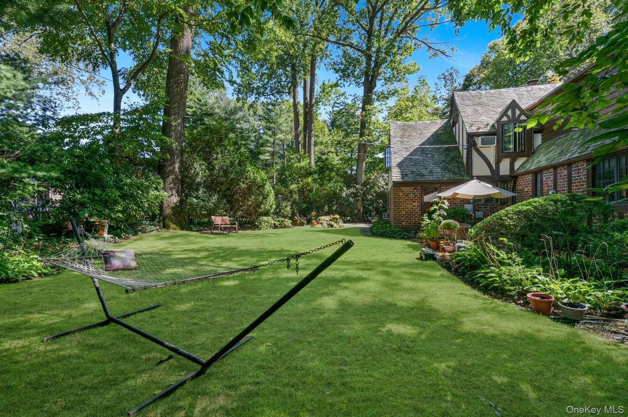 57 Wensley Drive, North Hempstead, NY, 4 Bedrooms Bedrooms, 8 Rooms Rooms,2 BathroomsBathrooms,Residential,For Rent,Wensley,0,1044041 57 Wensley Drive, North Hempstead, NY, 4 Bedrooms Bedrooms, 8 Rooms Rooms,2 BathroomsBathrooms,Residential,For Rent,Wensley,0,1044041