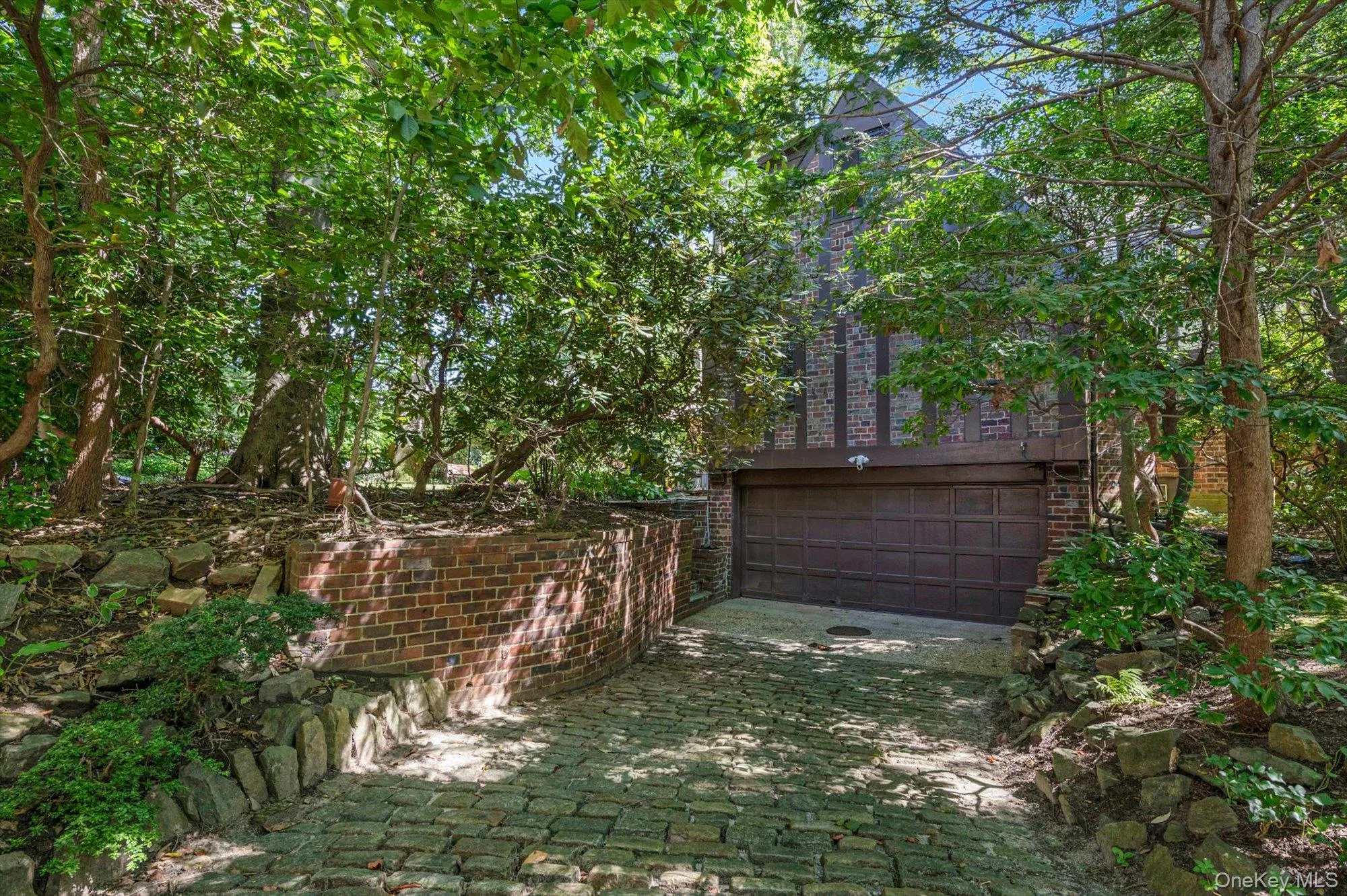 57 Wensley Drive, North Hempstead, NY, 4 Bedrooms Bedrooms, 8 Rooms Rooms,2 BathroomsBathrooms,Residential,For Rent,Wensley,0,1044041 57 Wensley Drive, North Hempstead, NY, 4 Bedrooms Bedrooms, 8 Rooms Rooms,2 BathroomsBathrooms,Residential,For Rent,Wensley,0,1044041