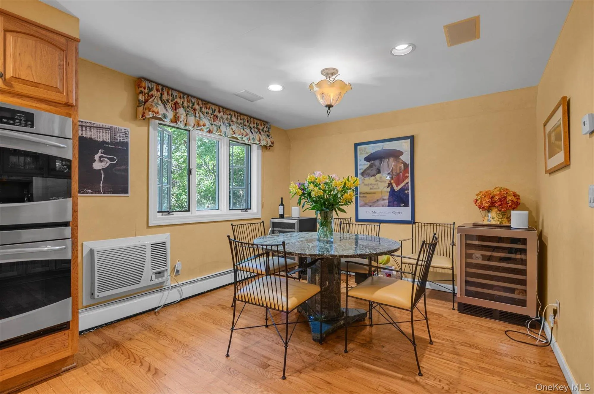 57 Wensley Drive, North Hempstead, NY, 4 Bedrooms Bedrooms, 8 Rooms Rooms,2 BathroomsBathrooms,Residential,For Rent,Wensley,0,1044041 57 Wensley Drive, North Hempstead, NY, 4 Bedrooms Bedrooms, 8 Rooms Rooms,2 BathroomsBathrooms,Residential,For Rent,Wensley,0,1044041