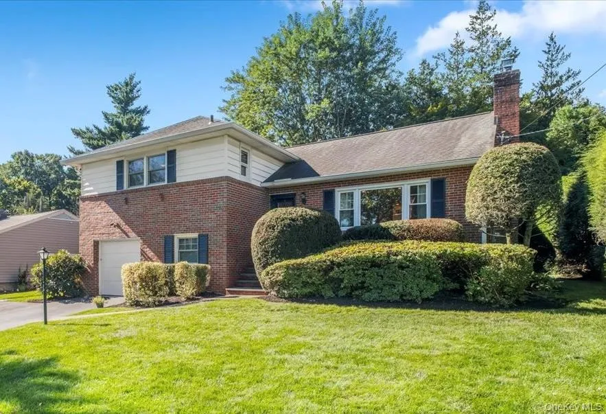 19 Dartmouth Terrace, Greenburgh, NY, 3 Bedrooms Bedrooms, 7 Rooms Rooms,2 BathroomsBathrooms,Residential,For Rent,Dartmouth,0,1044042 19 Dartmouth Terrace, Greenburgh, NY, 3 Bedrooms Bedrooms, 7 Rooms Rooms,2 BathroomsBathrooms,Residential,For Rent,Dartmouth,0,1044042