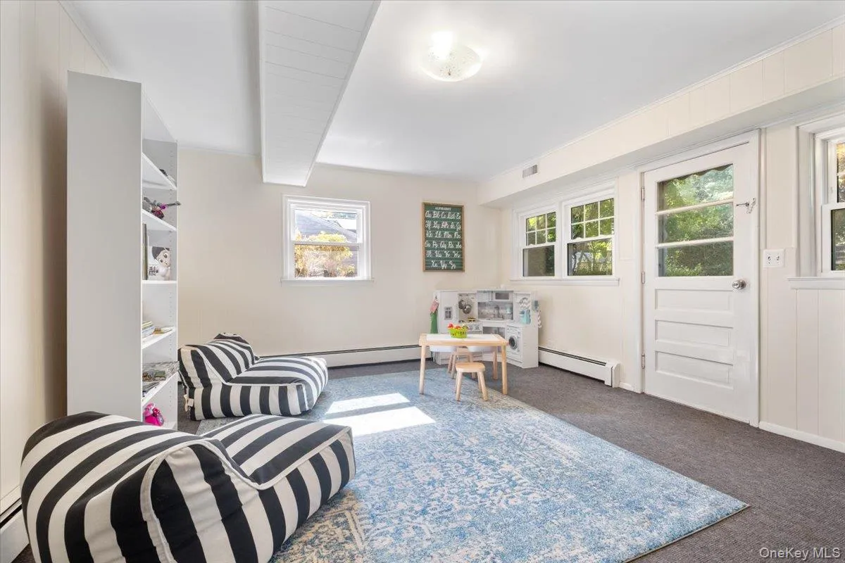 19 Dartmouth Terrace, Greenburgh, NY, 3 Bedrooms Bedrooms, 7 Rooms Rooms,2 BathroomsBathrooms,Residential,For Rent,Dartmouth,0,1044042 19 Dartmouth Terrace, Greenburgh, NY, 3 Bedrooms Bedrooms, 7 Rooms Rooms,2 BathroomsBathrooms,Residential,For Rent,Dartmouth,0,1044042