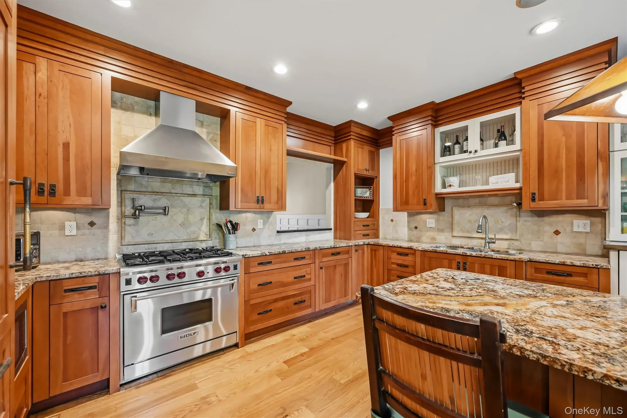 Ample prep space makes this kitchen a dream for cooking and entertaining. Ample prep space makes this kitchen a dream for cooking and entertaining.