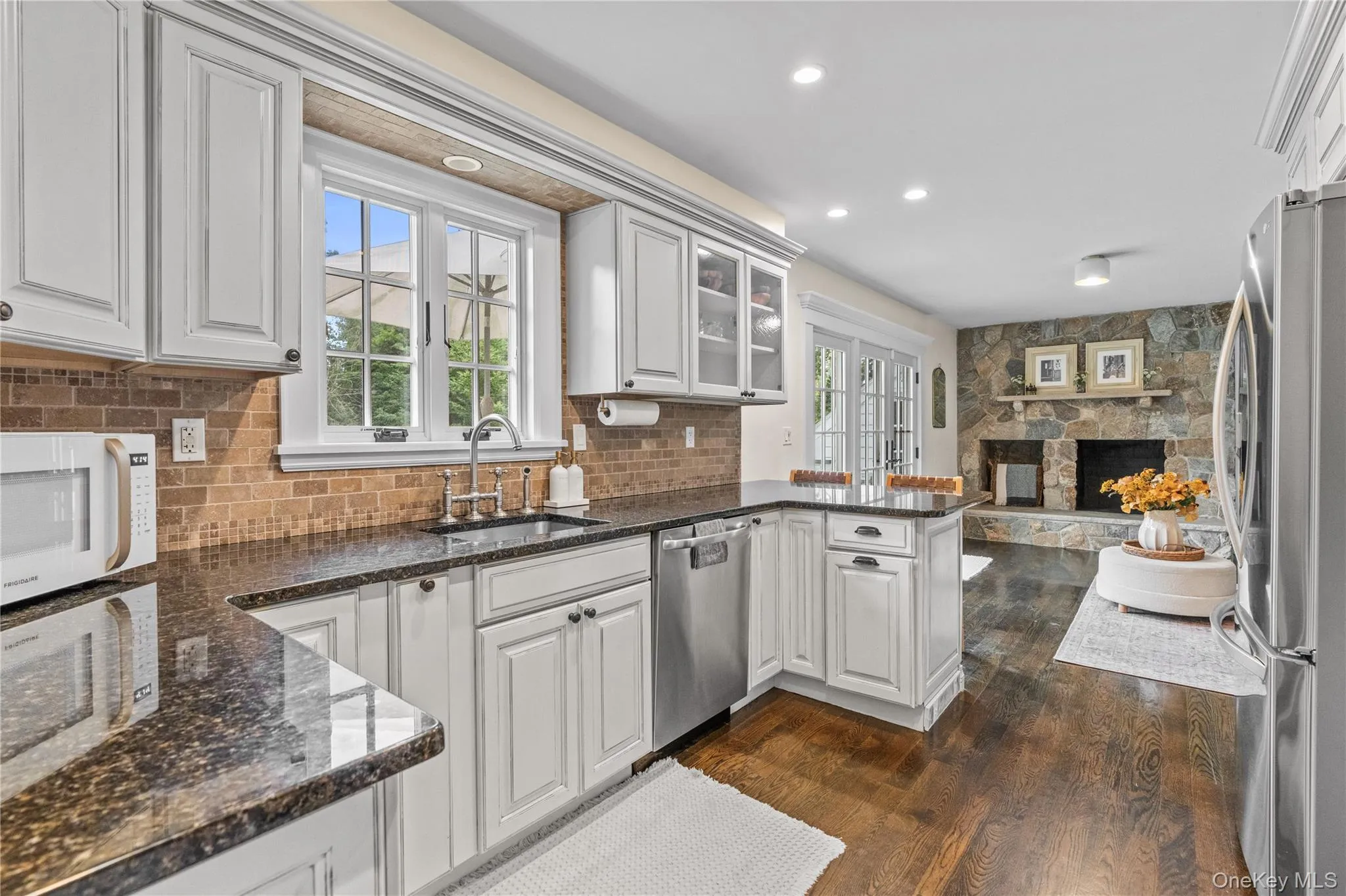 406 Bedford Road, New Castle, NY, 4 Bedrooms Bedrooms, 8 Rooms Rooms,3 BathroomsBathrooms,Residential,For Rent,Bedford,0,1044050 406 Bedford Road, New Castle, NY, 4 Bedrooms Bedrooms, 8 Rooms Rooms,3 BathroomsBathrooms,Residential,For Rent,Bedford,0,1044050