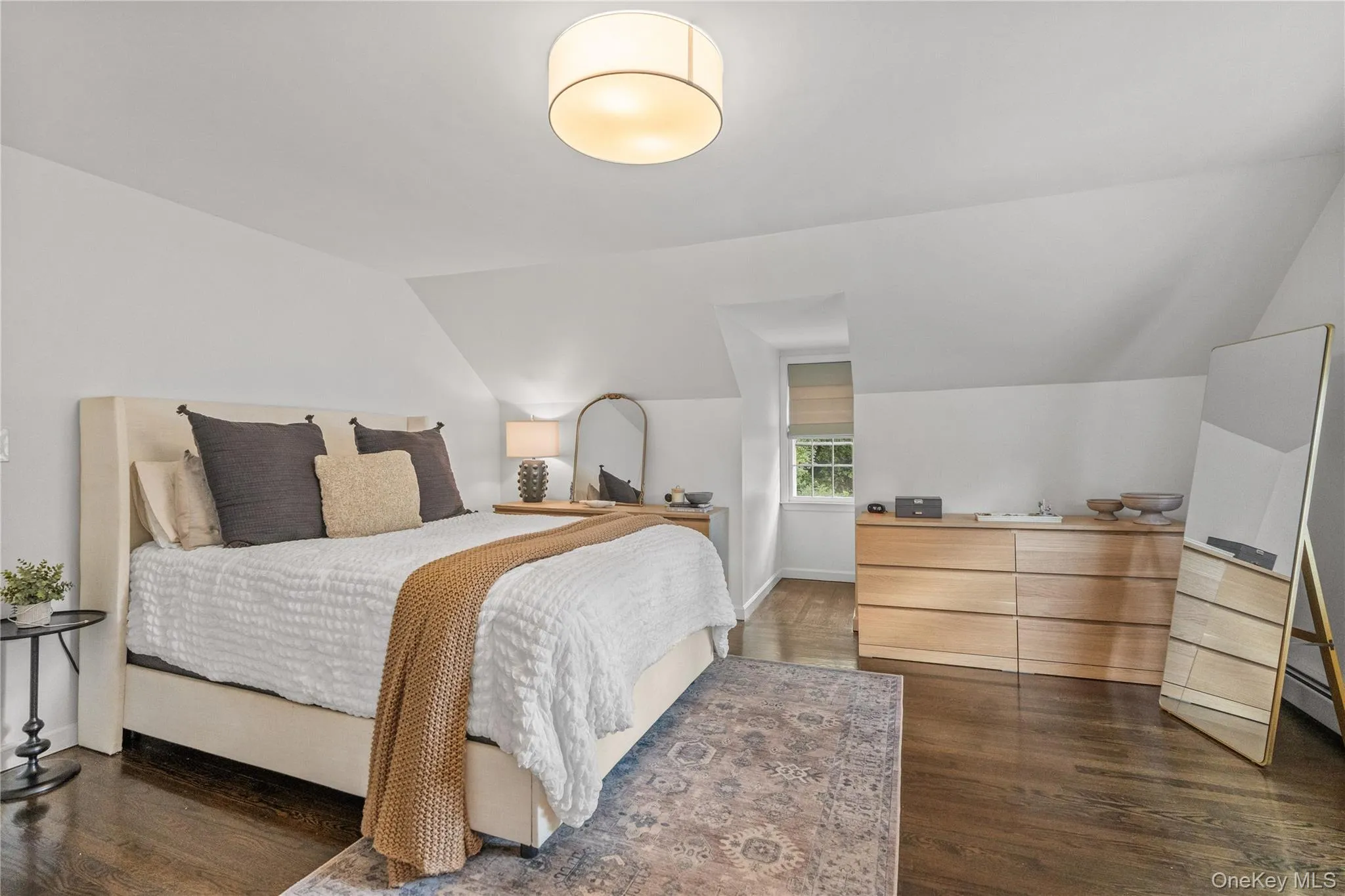 406 Bedford Road, New Castle, NY, 4 Bedrooms Bedrooms, 8 Rooms Rooms,3 BathroomsBathrooms,Residential,For Rent,Bedford,0,1044050 406 Bedford Road, New Castle, NY, 4 Bedrooms Bedrooms, 8 Rooms Rooms,3 BathroomsBathrooms,Residential,For Rent,Bedford,0,1044050