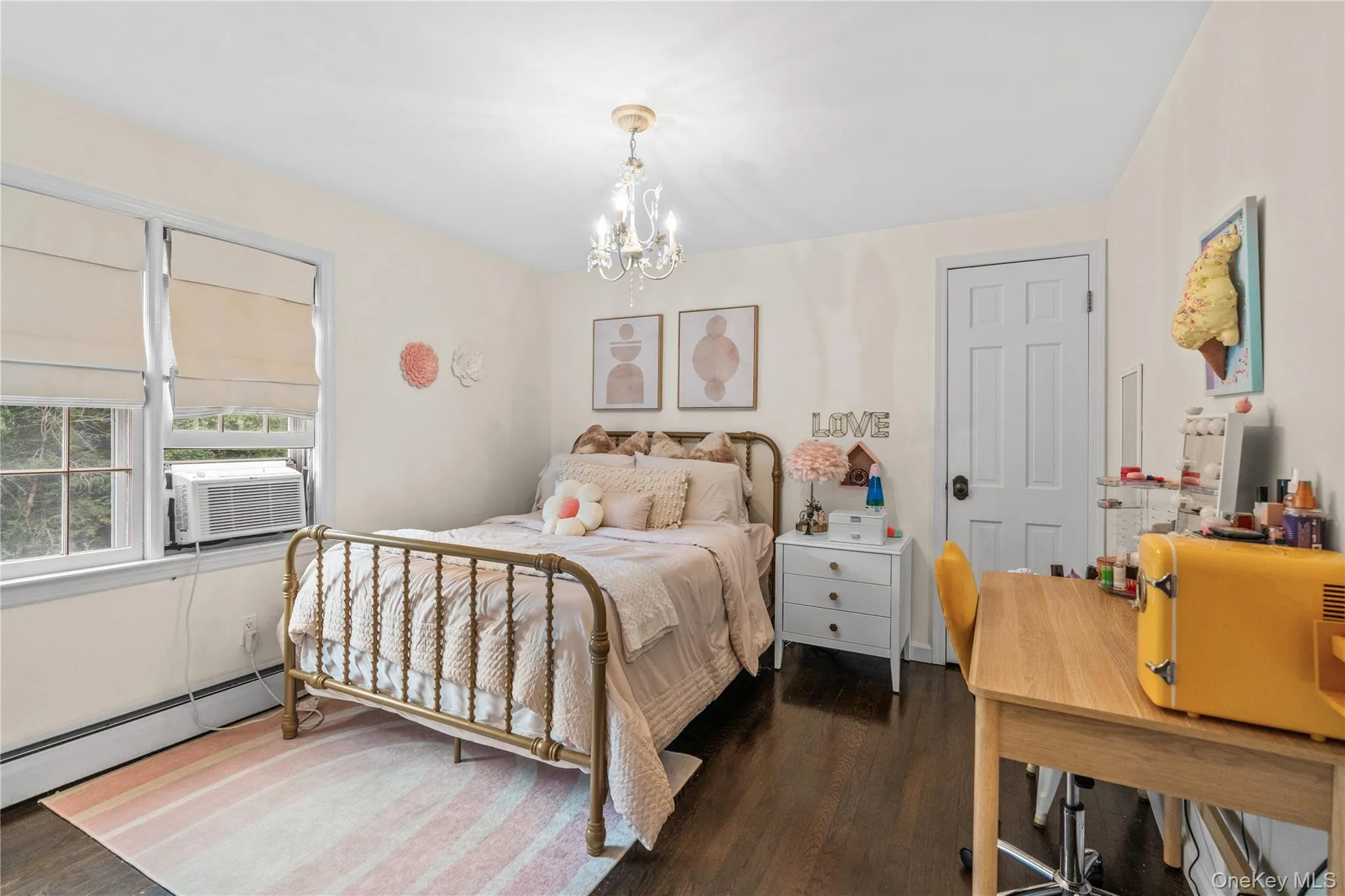406 Bedford Road, New Castle, NY, 4 Bedrooms Bedrooms, 8 Rooms Rooms,3 BathroomsBathrooms,Residential,For Rent,Bedford,0,1044050 406 Bedford Road, New Castle, NY, 4 Bedrooms Bedrooms, 8 Rooms Rooms,3 BathroomsBathrooms,Residential,For Rent,Bedford,0,1044050