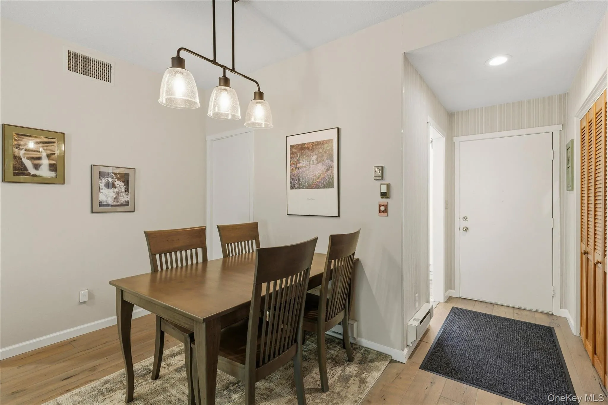 114 Heritage Hills, Somers, NY, 2 Bedrooms Bedrooms, 5 Rooms Rooms,2 BathroomsBathrooms,Residential,For Rent,Heritage,0,1044053 114 Heritage Hills, Somers, NY, 2 Bedrooms Bedrooms, 5 Rooms Rooms,2 BathroomsBathrooms,Residential,For Rent,Heritage,0,1044053