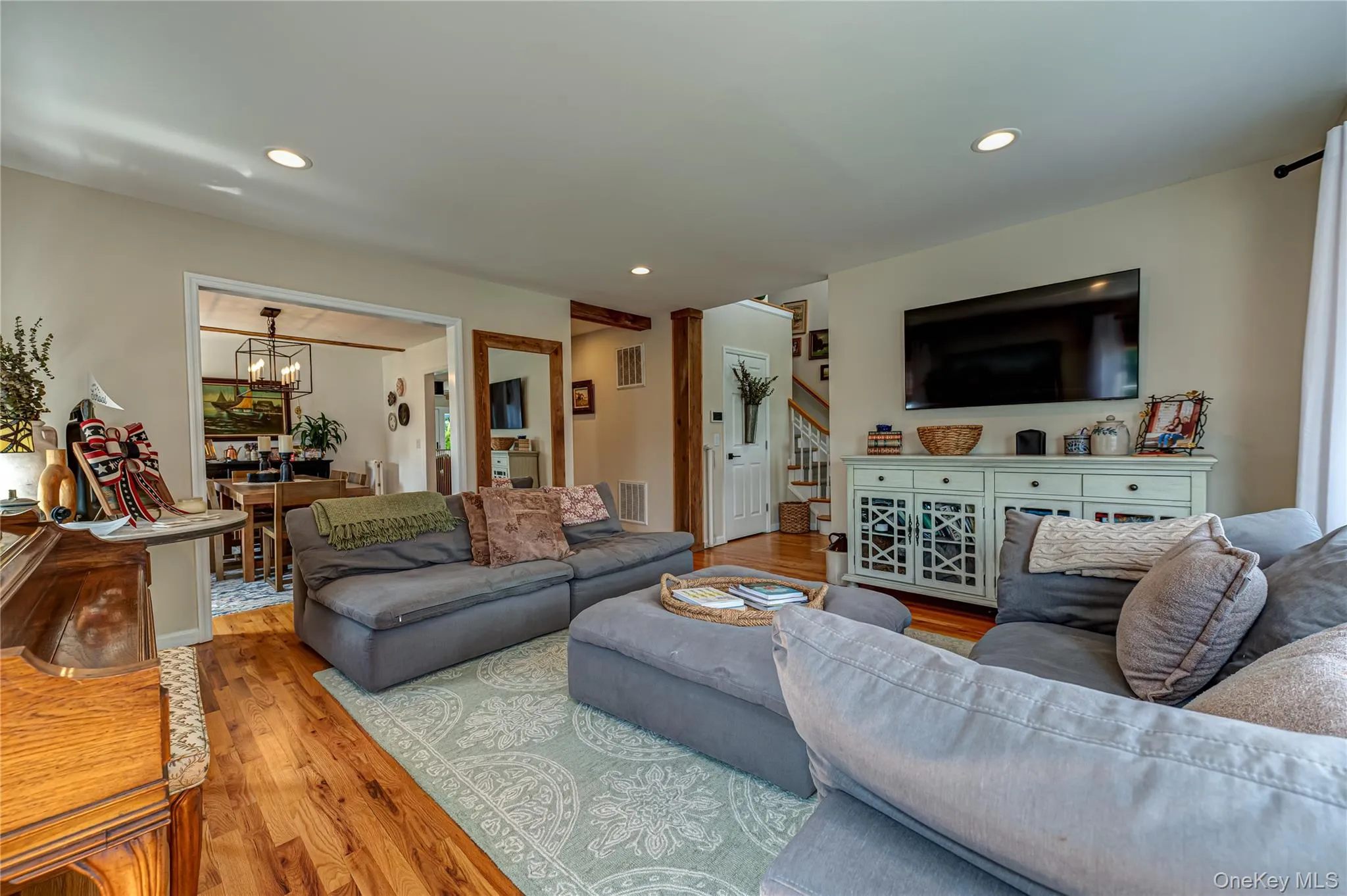406 Vanderbilt Boulevard, Islip, NY, 4 Bedrooms Bedrooms, 10 Rooms Rooms,4 BathroomsBathrooms,Residential,For Rent,Vanderbilt,0,1044054 406 Vanderbilt Boulevard, Islip, NY, 4 Bedrooms Bedrooms, 10 Rooms Rooms,4 BathroomsBathrooms,Residential,For Rent,Vanderbilt,0,1044054