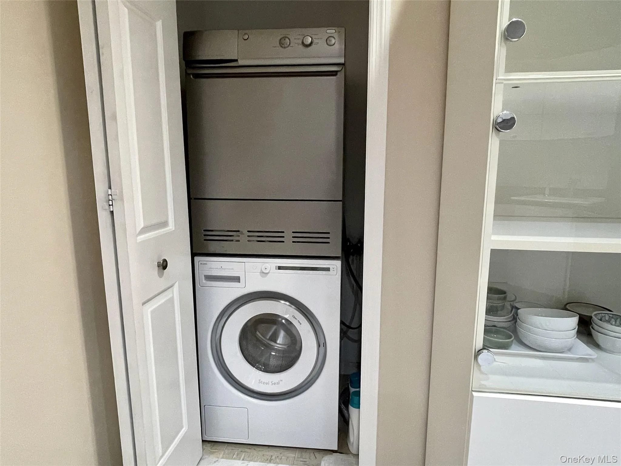 In-Unit Washer and Dryer. In-Unit Washer and Dryer.