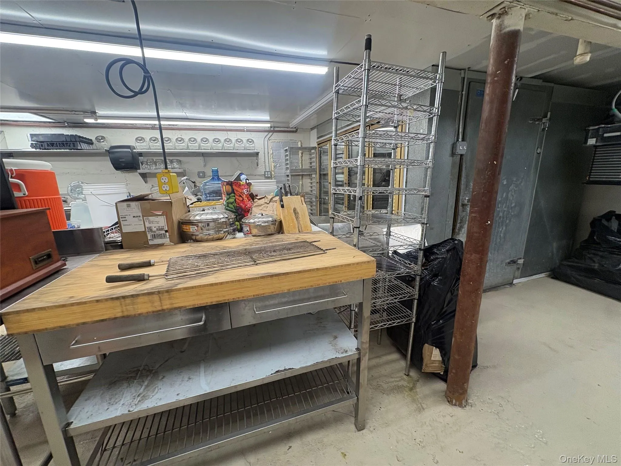 41-09 Broadway, New York, NY, ,Commercial Lease,For Rent,Broadway,0,1044059 41-09 Broadway, New York, NY, ,Commercial Lease,For Rent,Broadway,0,1044059