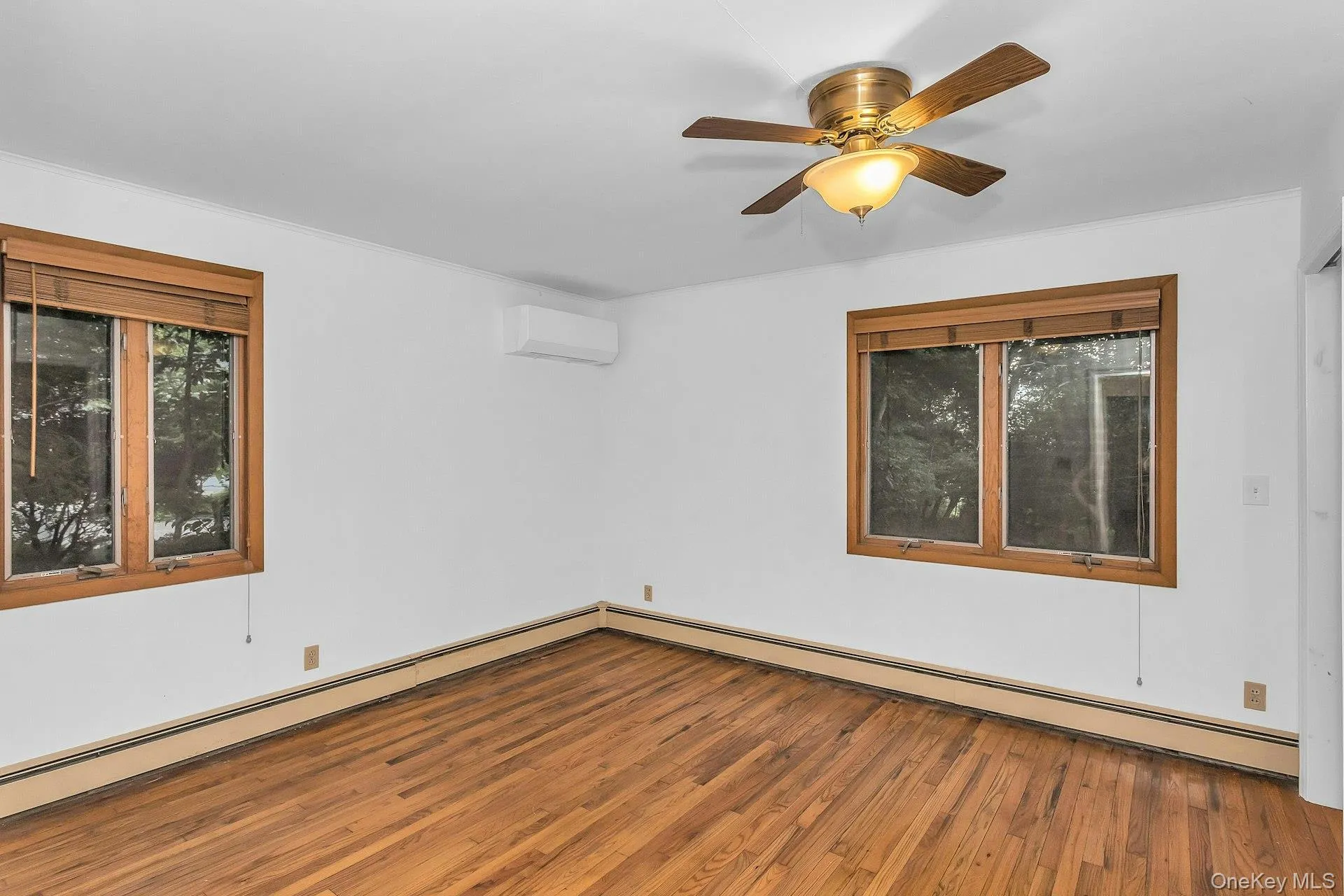176 Side Road, Riverhead, NY, 3 Bedrooms Bedrooms, 7 Rooms Rooms,2 BathroomsBathrooms,Residential,For Rent,Side,0,1044062 176 Side Road, Riverhead, NY, 3 Bedrooms Bedrooms, 7 Rooms Rooms,2 BathroomsBathrooms,Residential,For Rent,Side,0,1044062