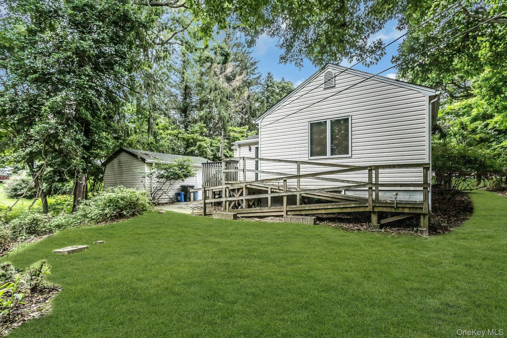 176 Side Road, Riverhead, NY, 3 Bedrooms Bedrooms, 7 Rooms Rooms,2 BathroomsBathrooms,Residential,For Rent,Side,0,1044062 176 Side Road, Riverhead, NY, 3 Bedrooms Bedrooms, 7 Rooms Rooms,2 BathroomsBathrooms,Residential,For Rent,Side,0,1044062